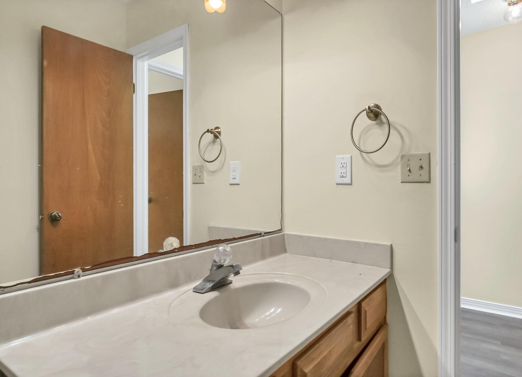 CARMEL VILLAGE T/H - Residential Lease