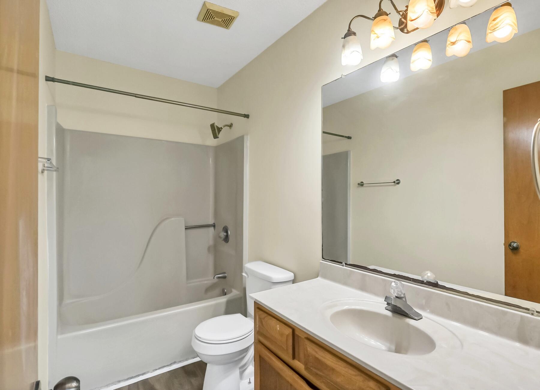 CARMEL VILLAGE T/H - Residential Lease