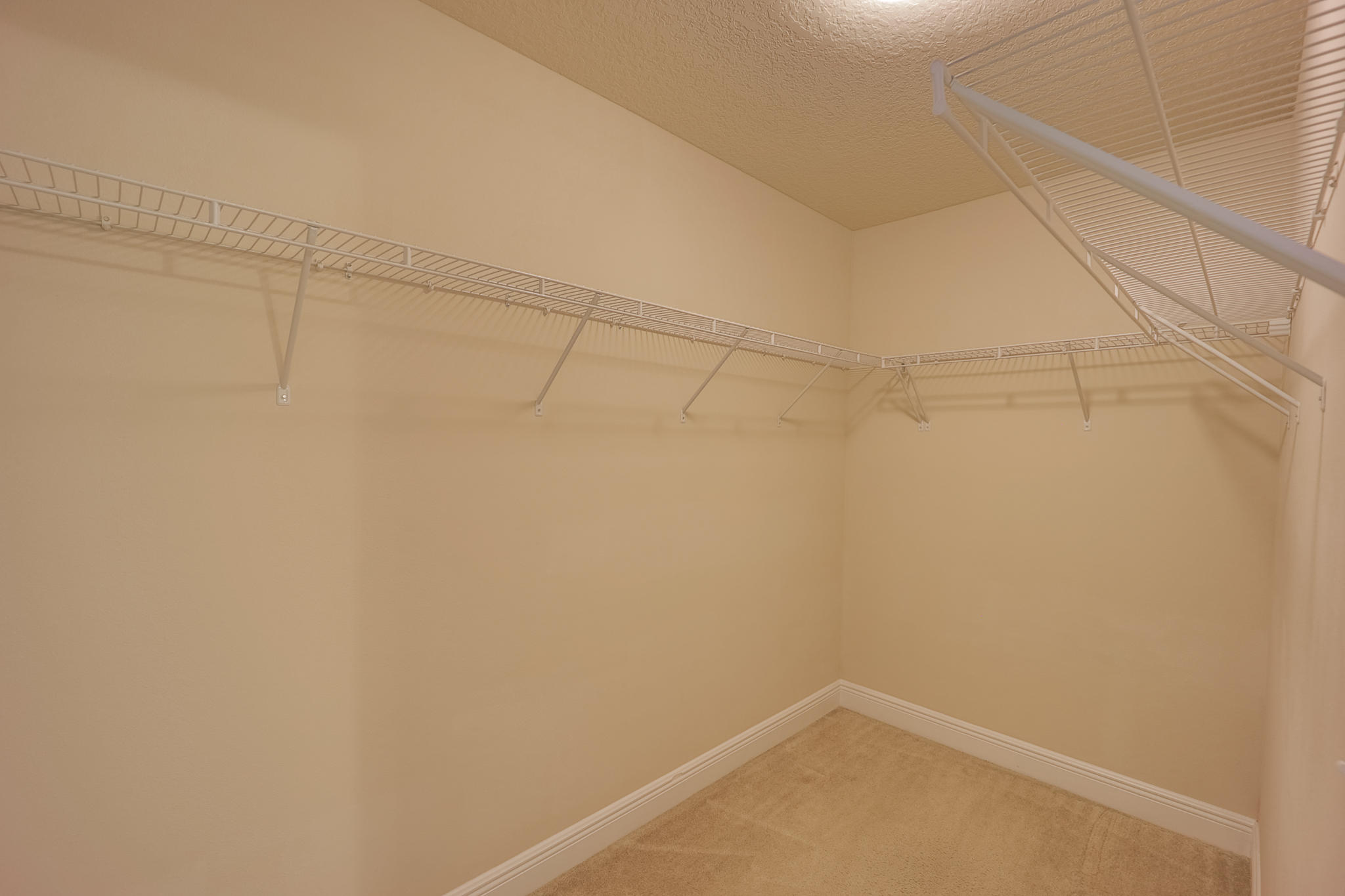 SACRED OAKS PH 1 - Residential Lease