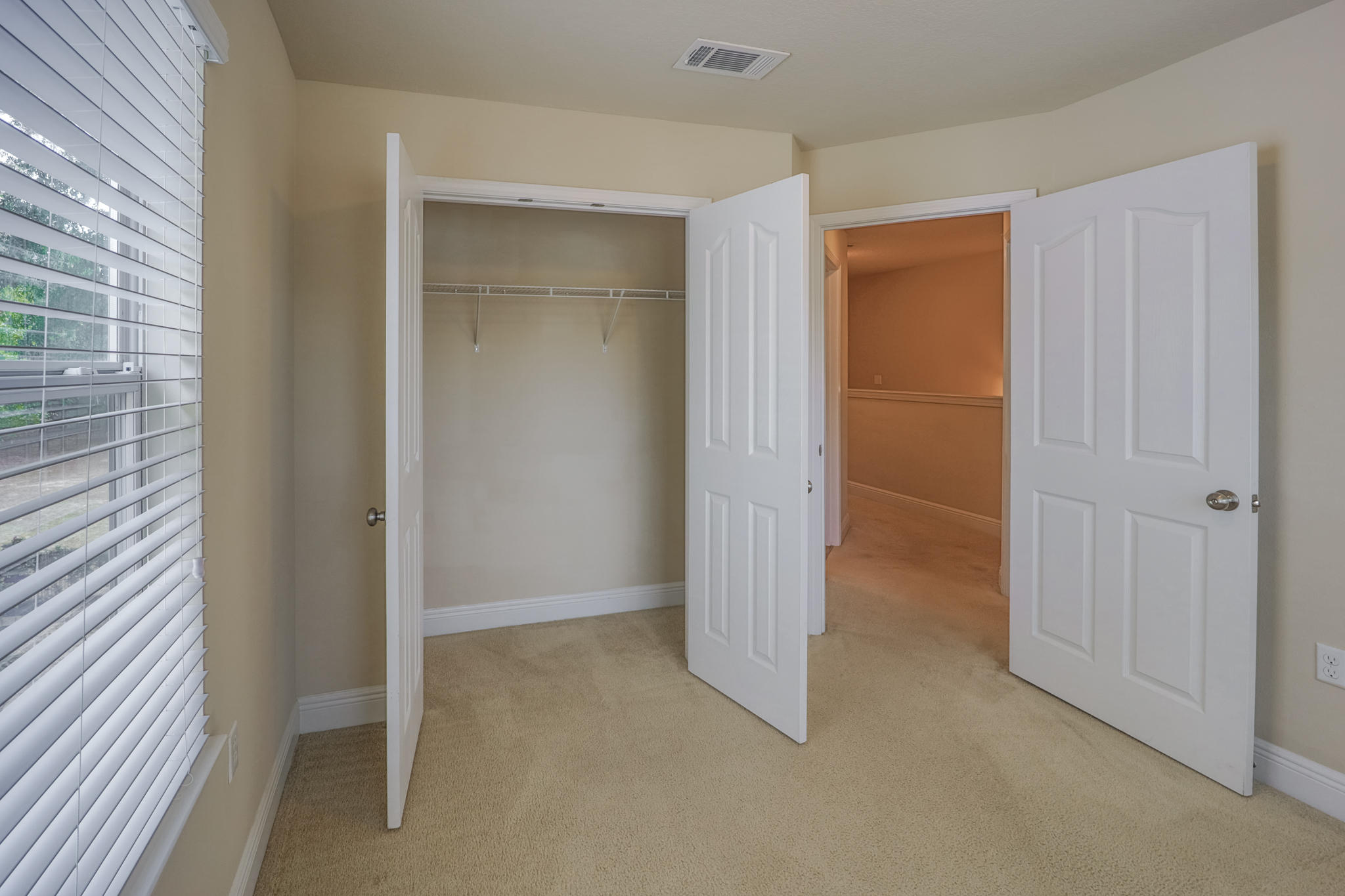 SACRED OAKS PH 1 - Residential Lease