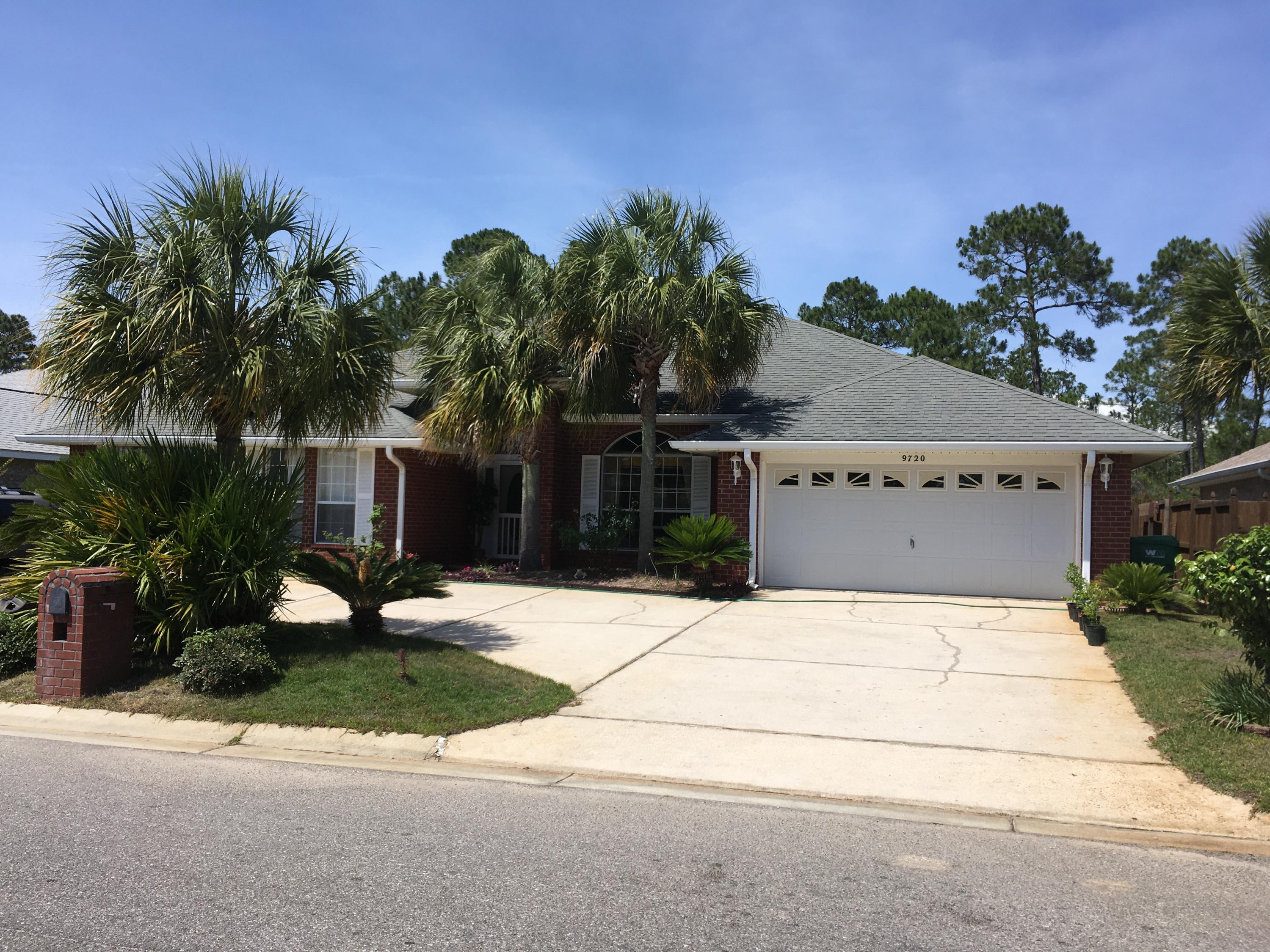 CREETWOOD PLACE - Residential