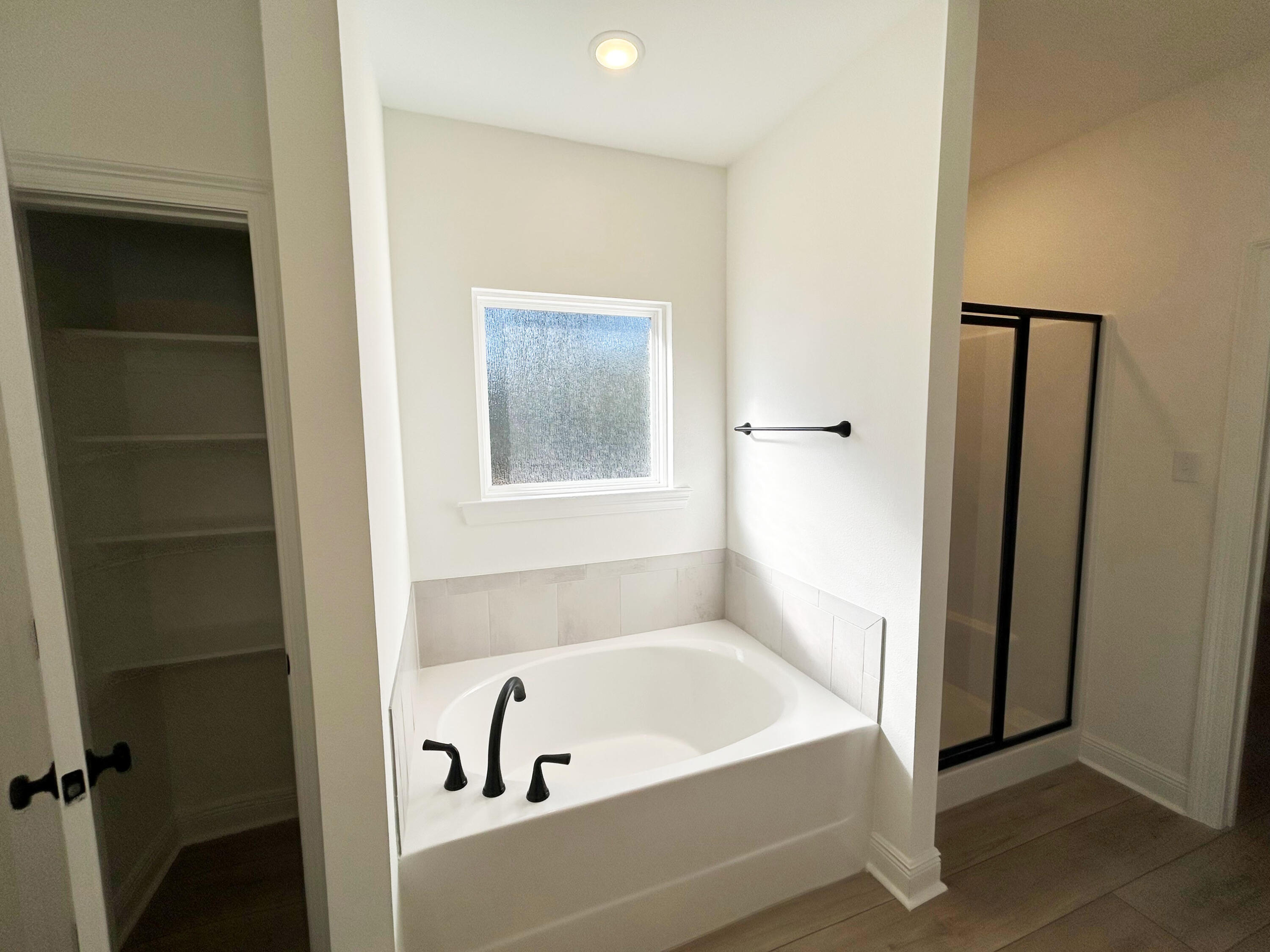 HOUSTON PLACE - Residential