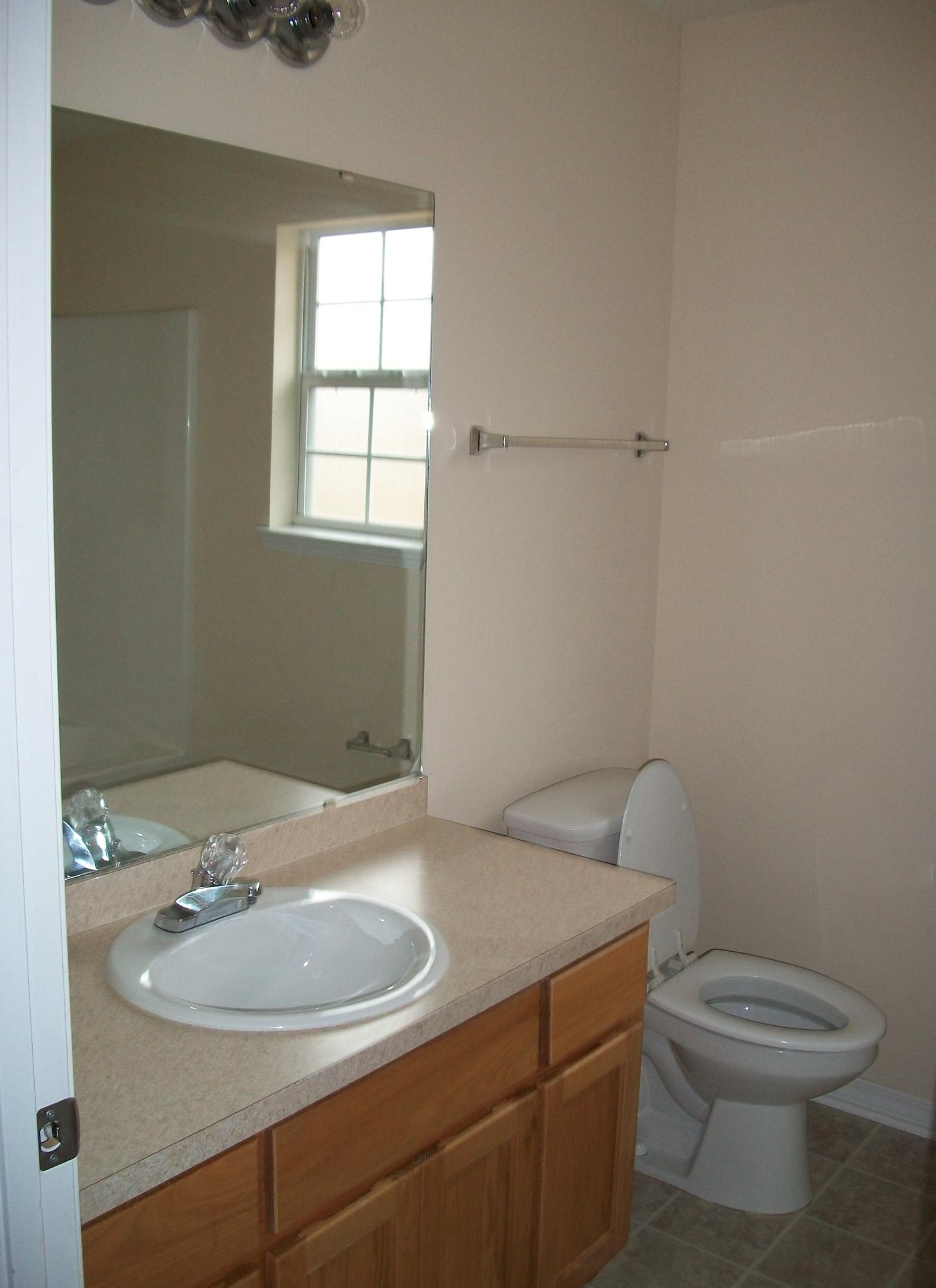 NAVARRE S/D 2ND ADD E 10 FT LOT 7 & W 68 FT LOT 8 BLK 35 AS DES IN OR 2767 PG 664 - Residential