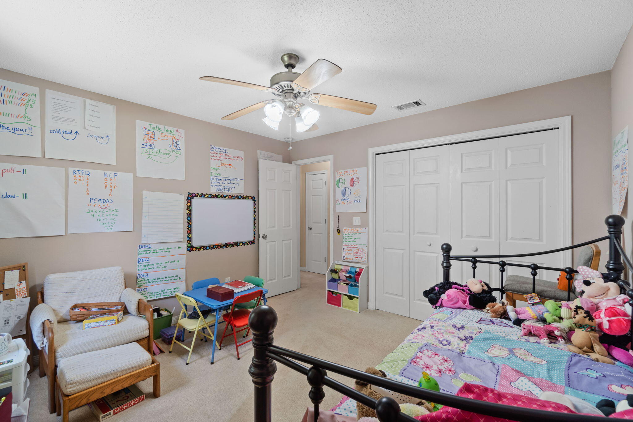 WOODLAWN HEIGHTS - Residential