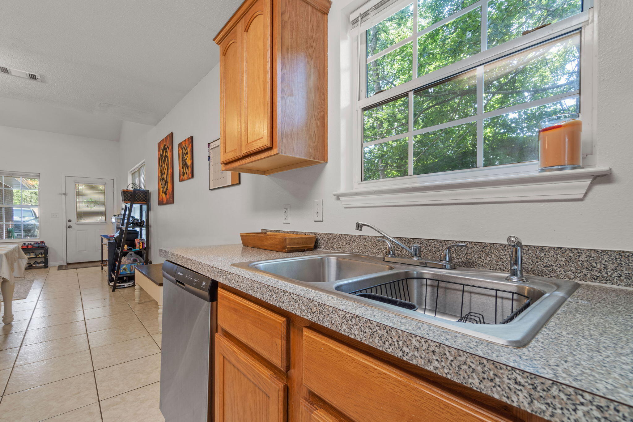 WOODLAWN HEIGHTS - Residential