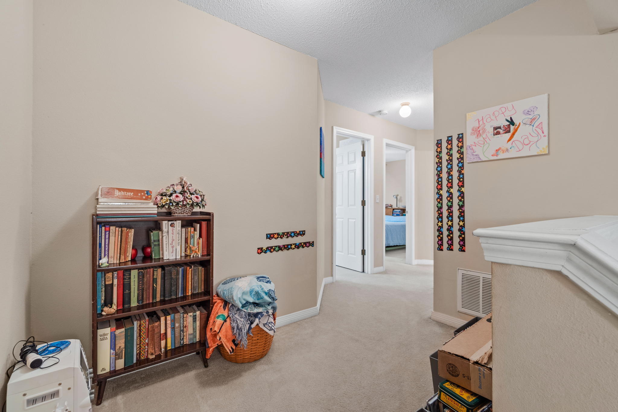 WOODLAWN HEIGHTS - Residential