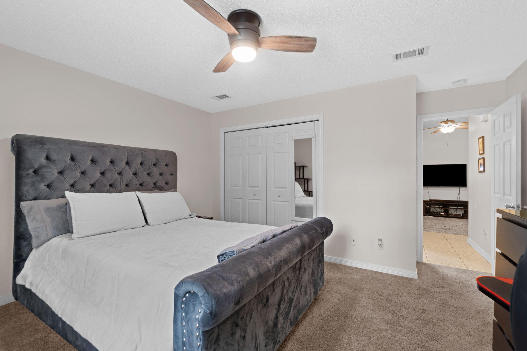 WOODLAWN HEIGHTS - Residential