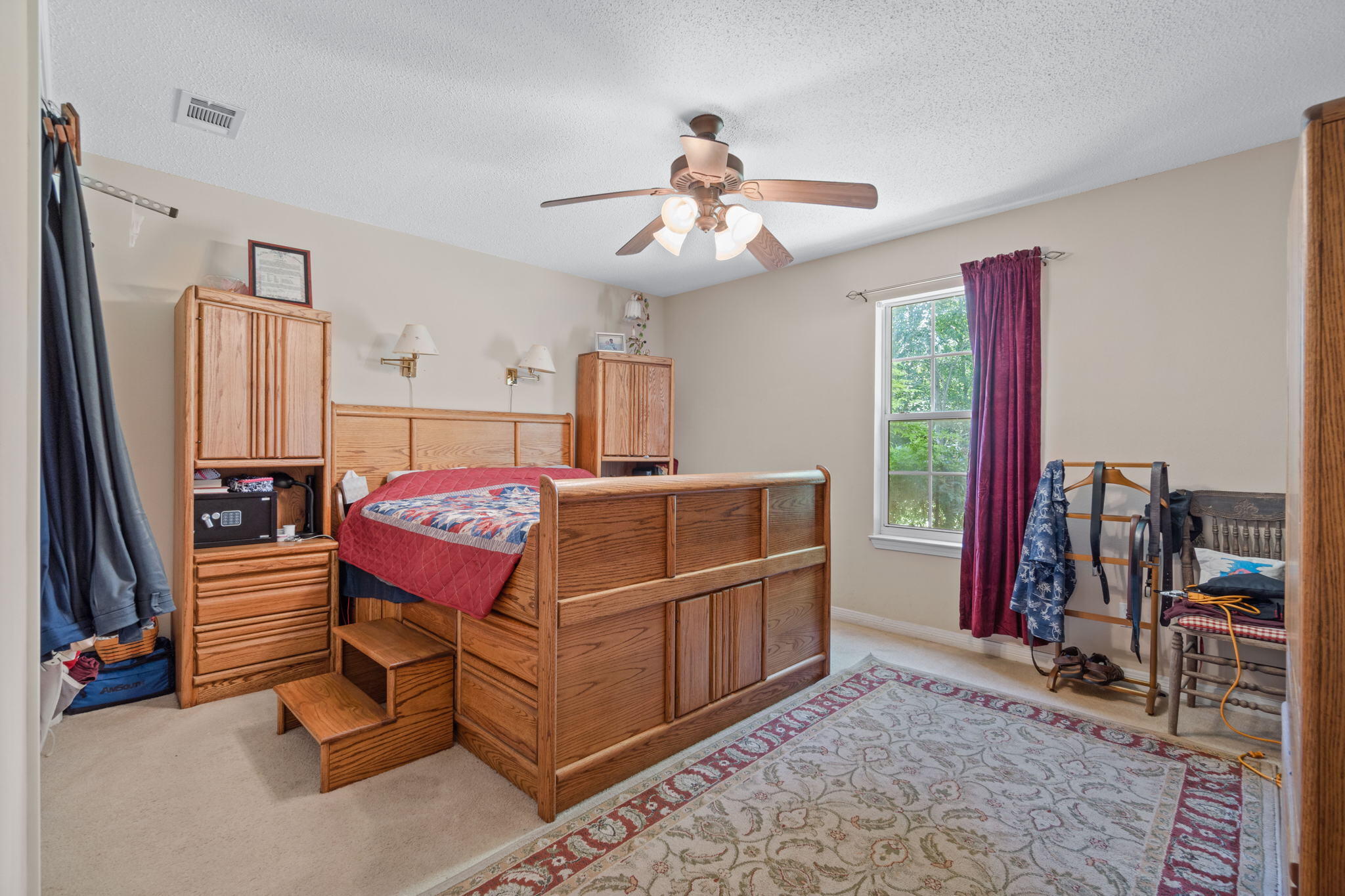 WOODLAWN HEIGHTS - Residential