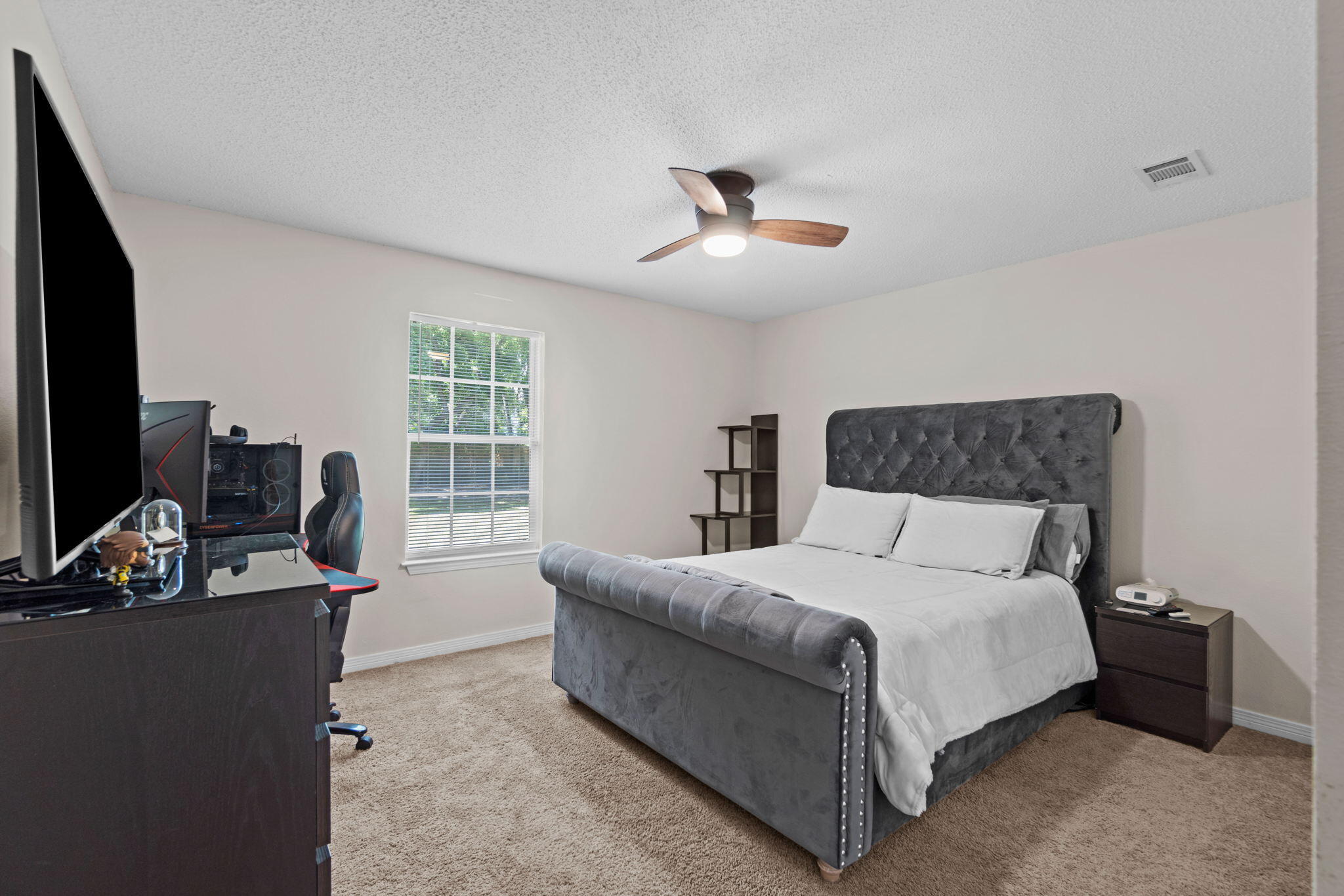WOODLAWN HEIGHTS - Residential