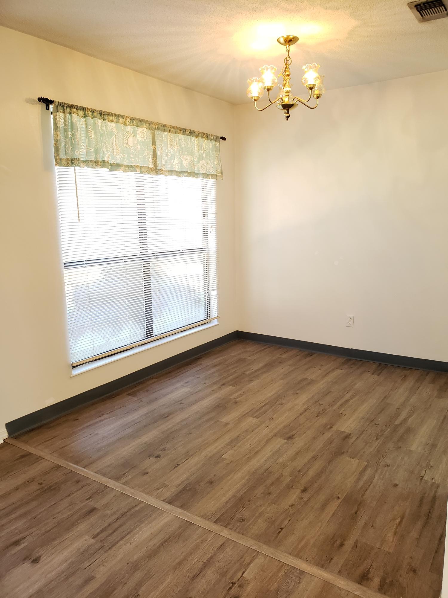 PINE MEADOWS - Residential Lease