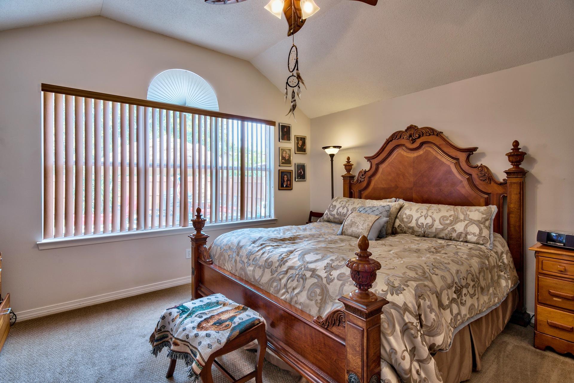 RIDGE WOOD MANOR - Residential