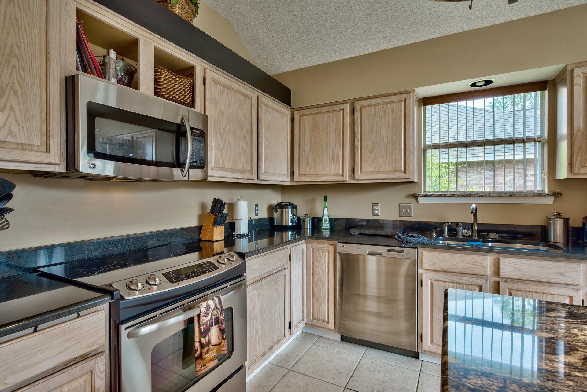 RIDGE WOOD MANOR - Residential