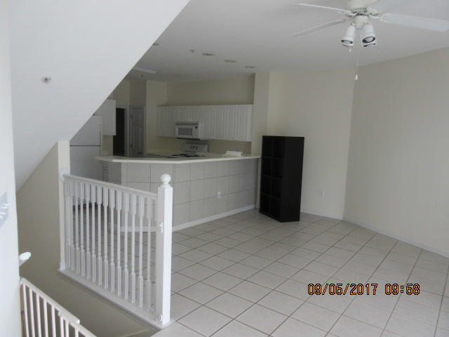 BEACH POINTE T/H - Residential Lease