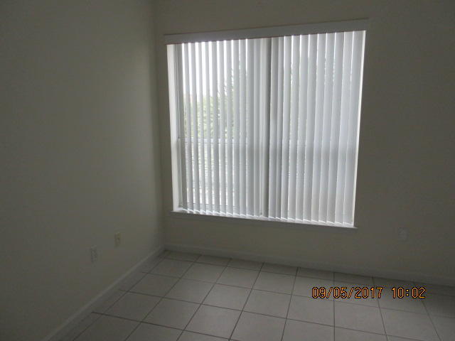 BEACH POINTE T/H - Residential Lease