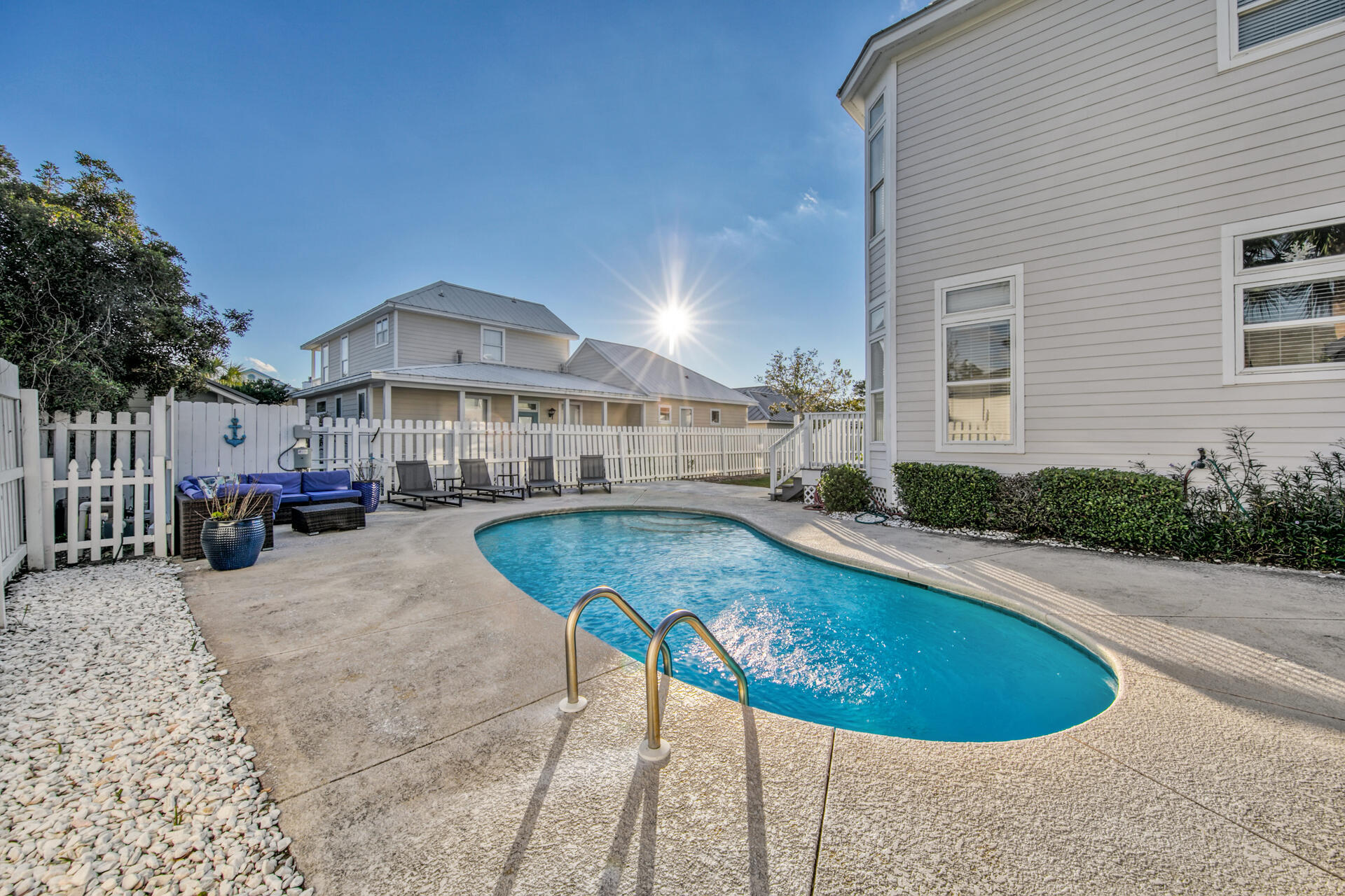 Crystal Beach Cottages - Residential