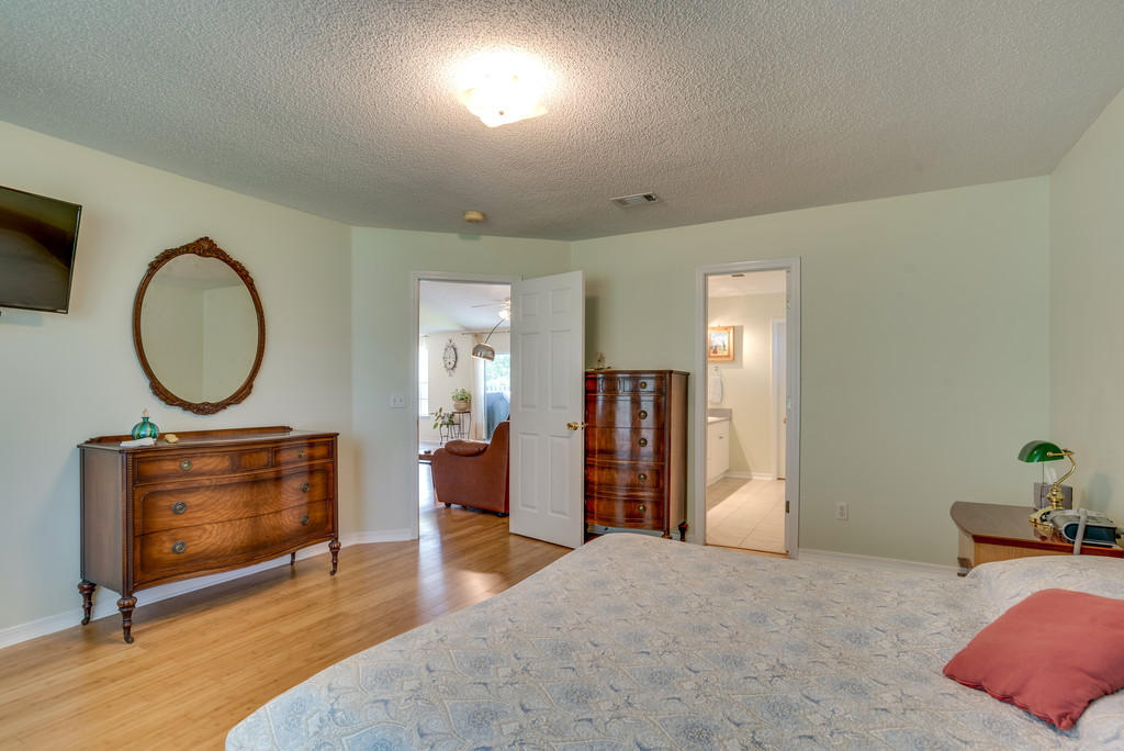 MARION MANOR - Residential Lease