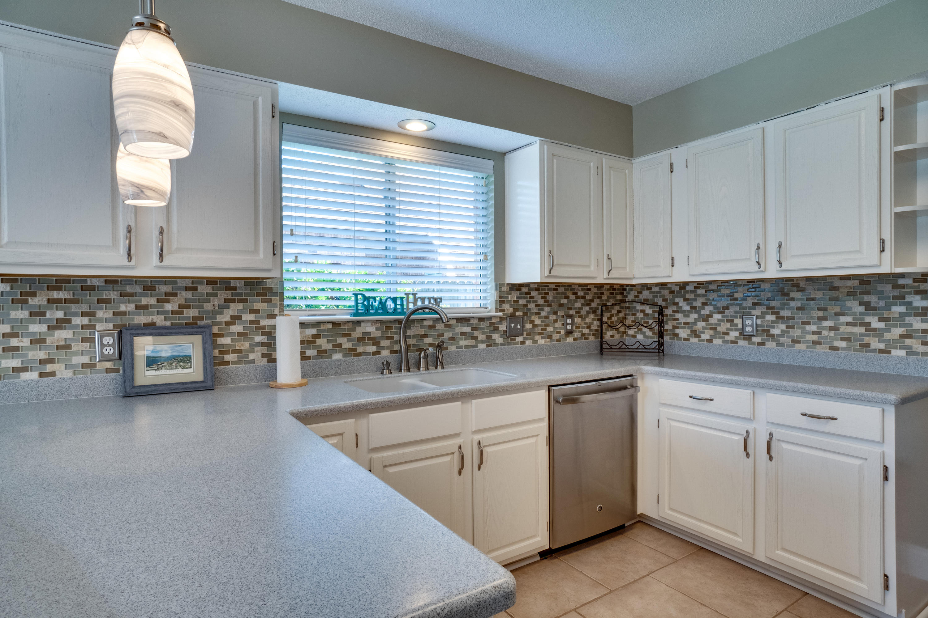 RIDGE WOOD MANOR - Residential