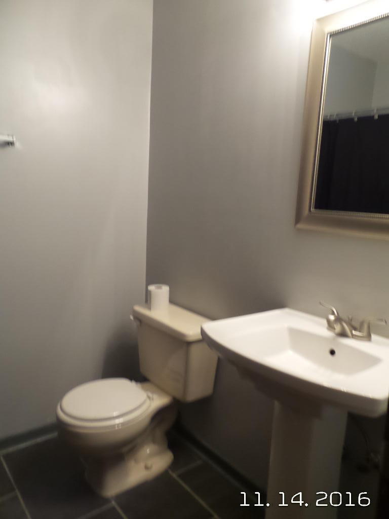 COUNTRYVIEW ESTATES 5TH ADDN - Residential Lease
