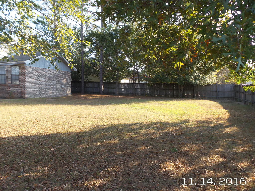 COUNTRYVIEW ESTATES 5TH ADDN - Residential Lease