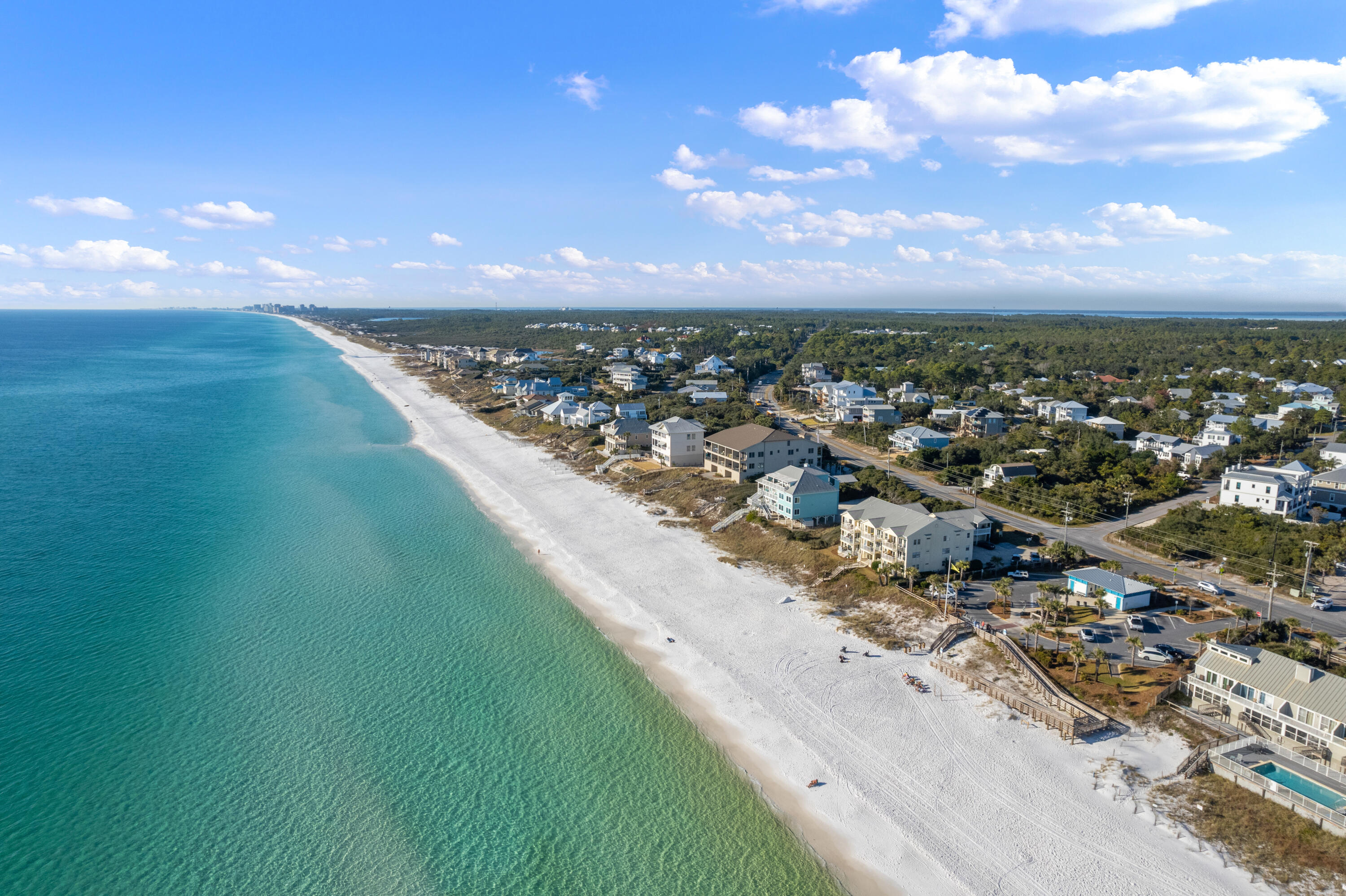 SEA DUNES - Land