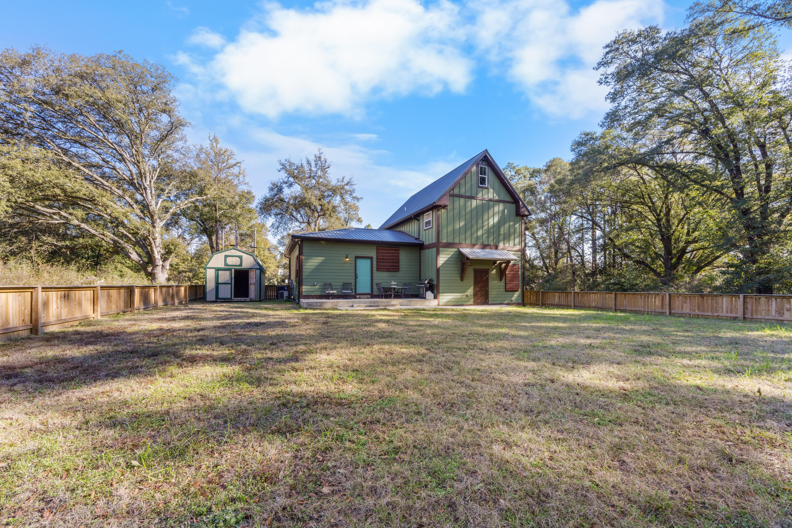 WINGARD ADDN BEG NW - Residential