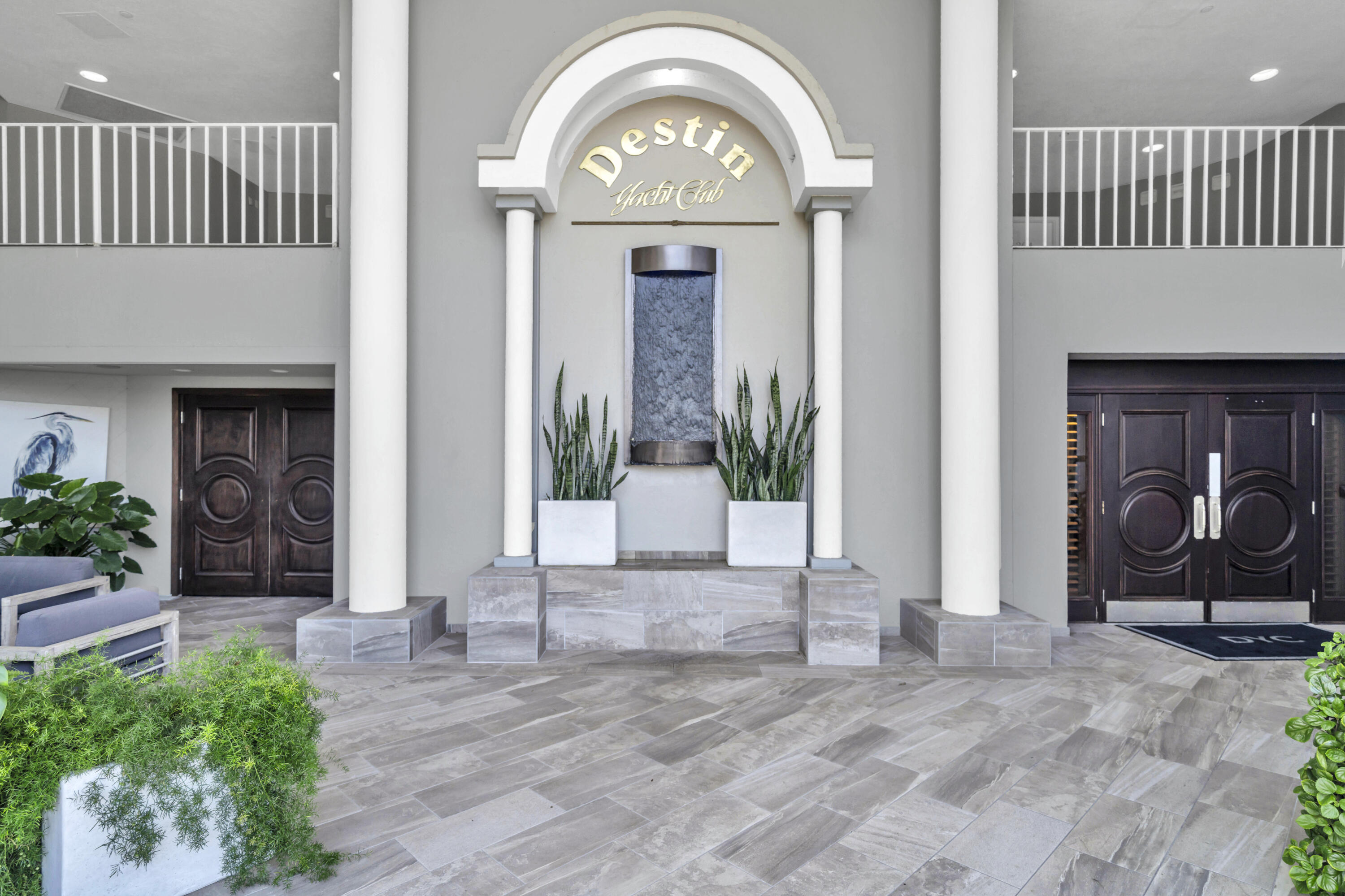 DESTIN YACHT CLUB - Residential