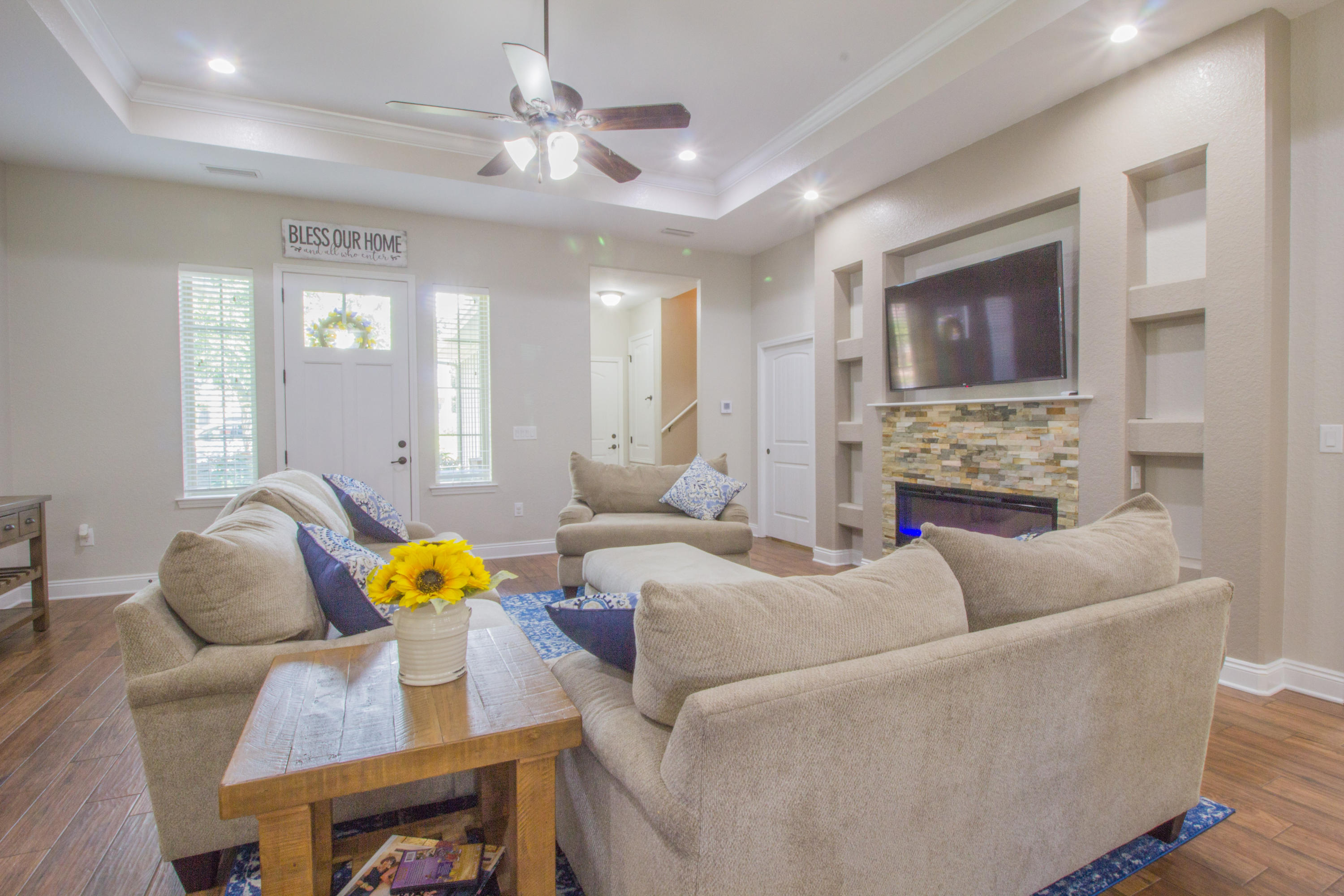 MAGNOLIA VILLAGE - Residential