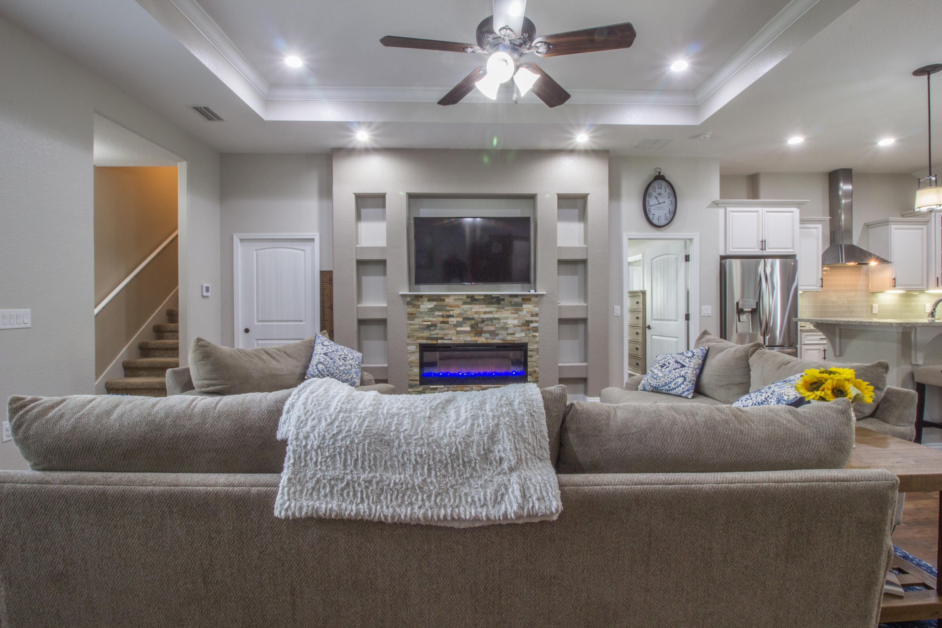 MAGNOLIA VILLAGE - Residential