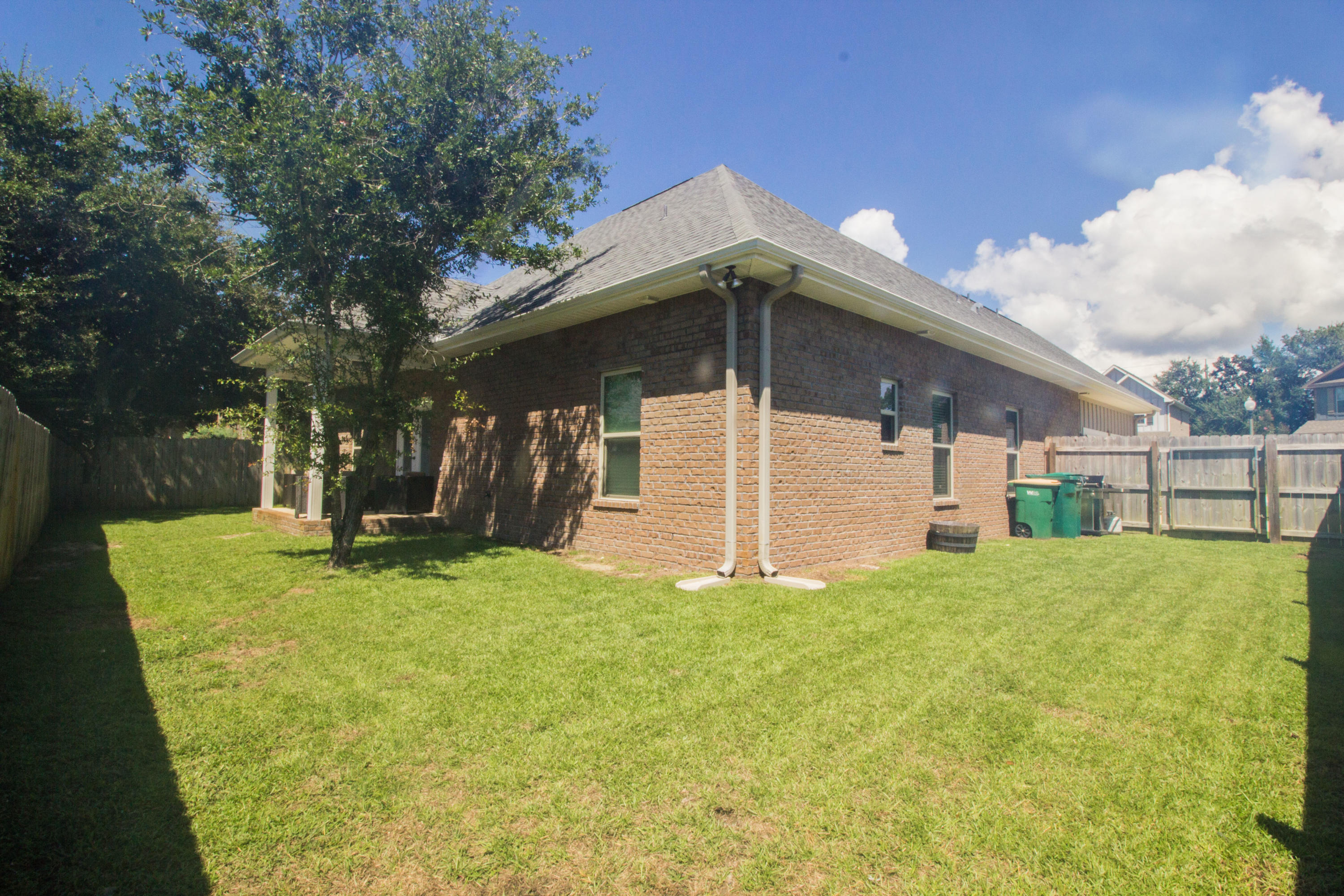 MAGNOLIA VILLAGE - Residential