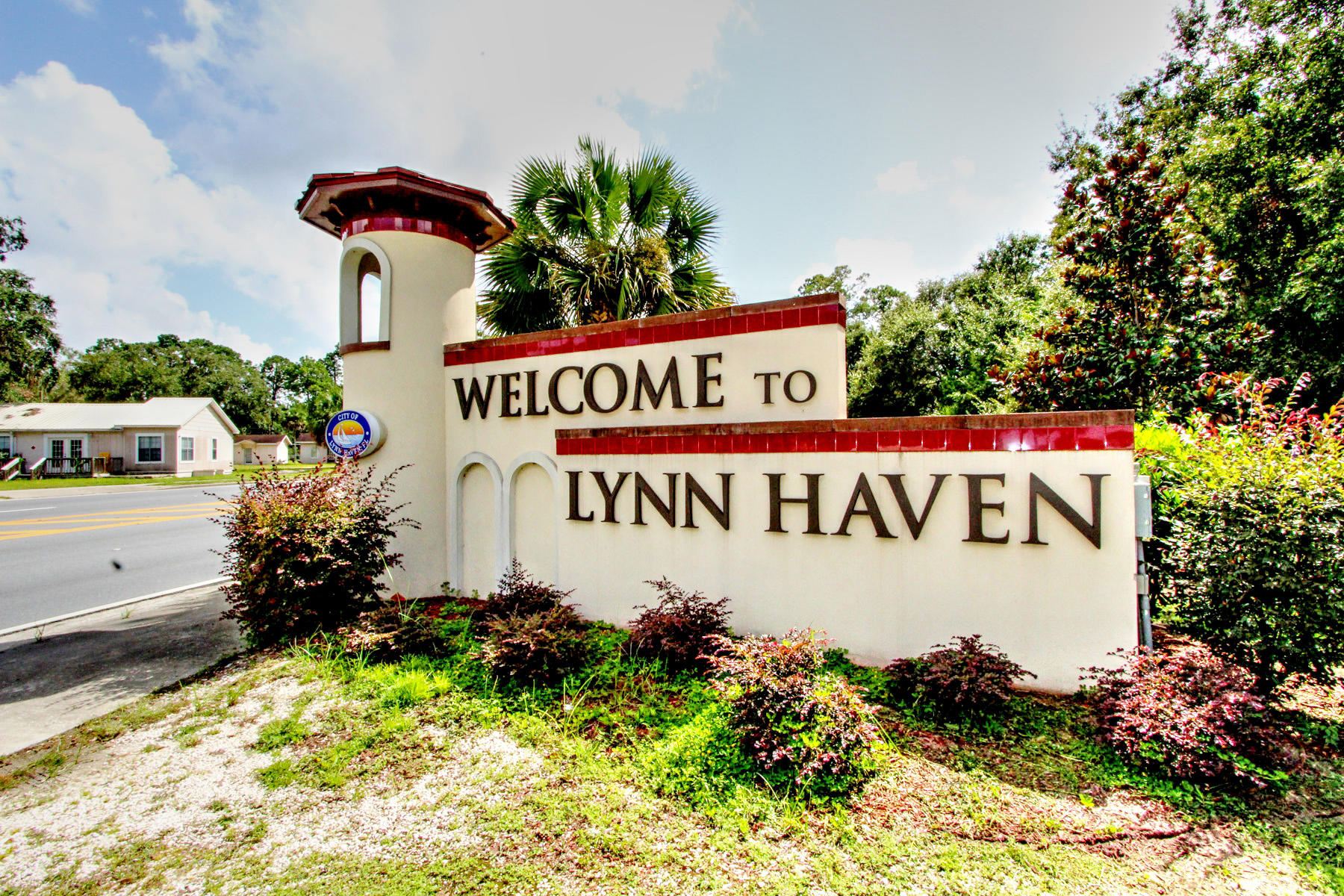 LYNN HAVEN - Residential
