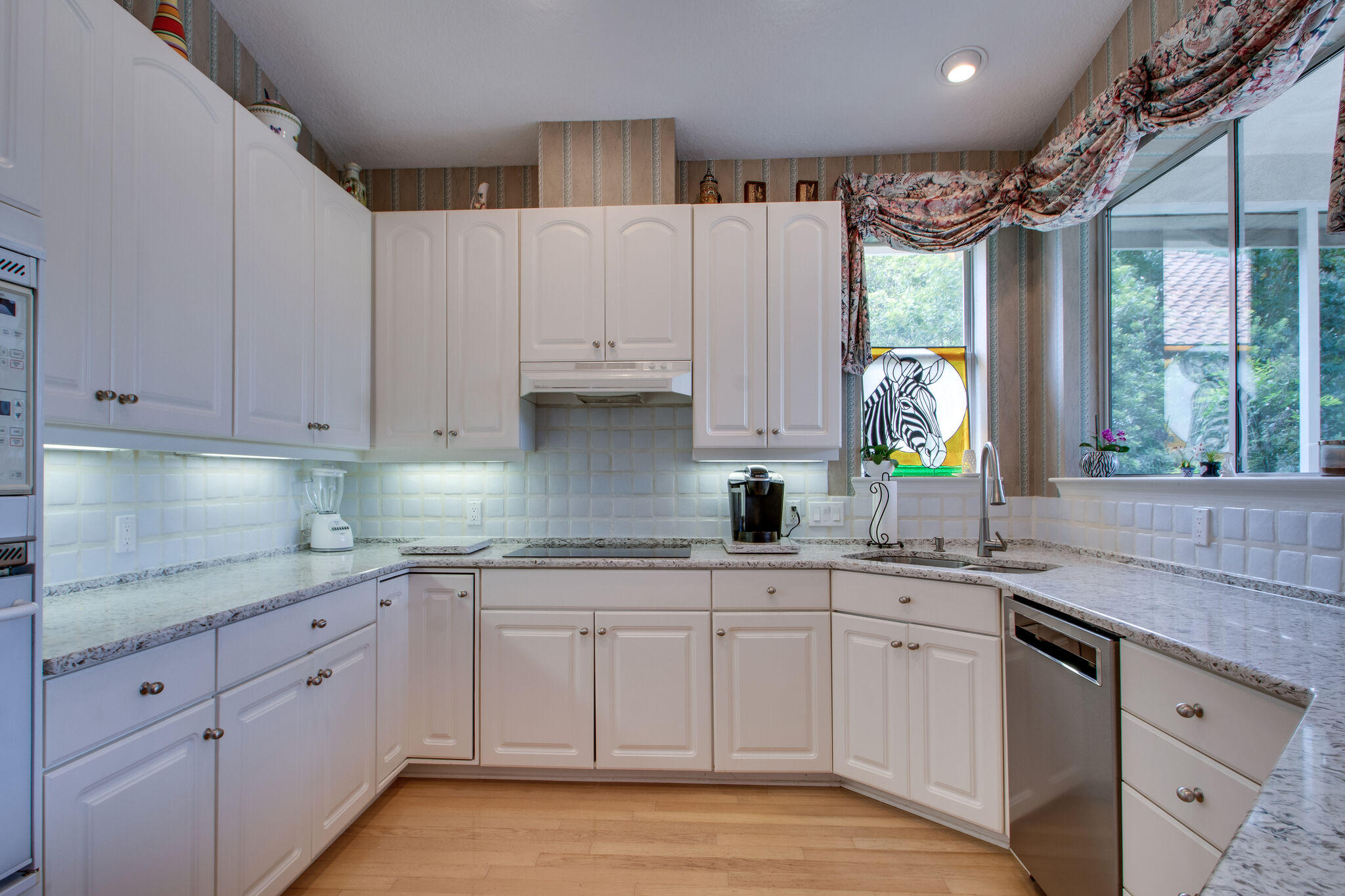 EMERALD BAY PH 1A - Residential