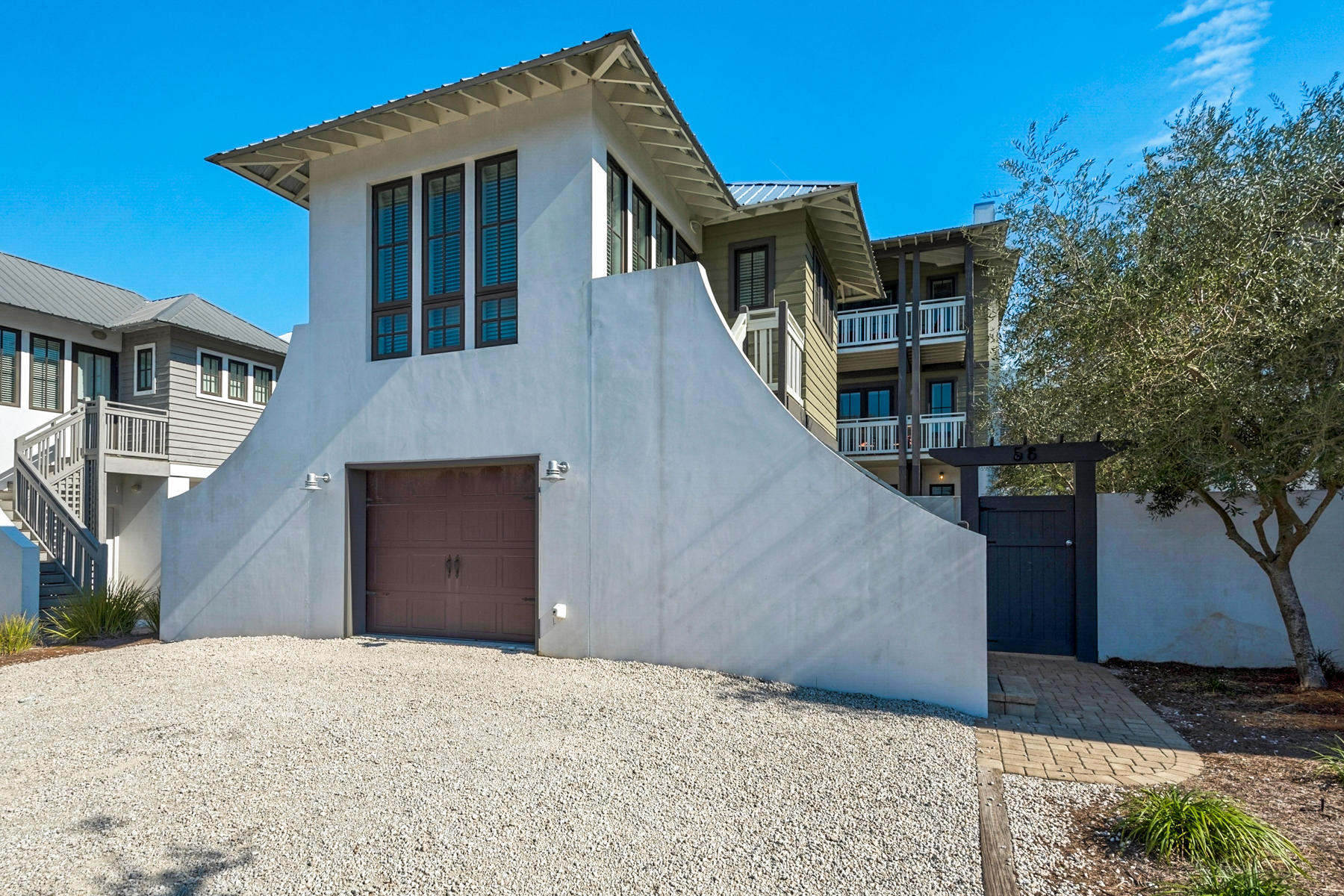 Costa Carina - Residential
