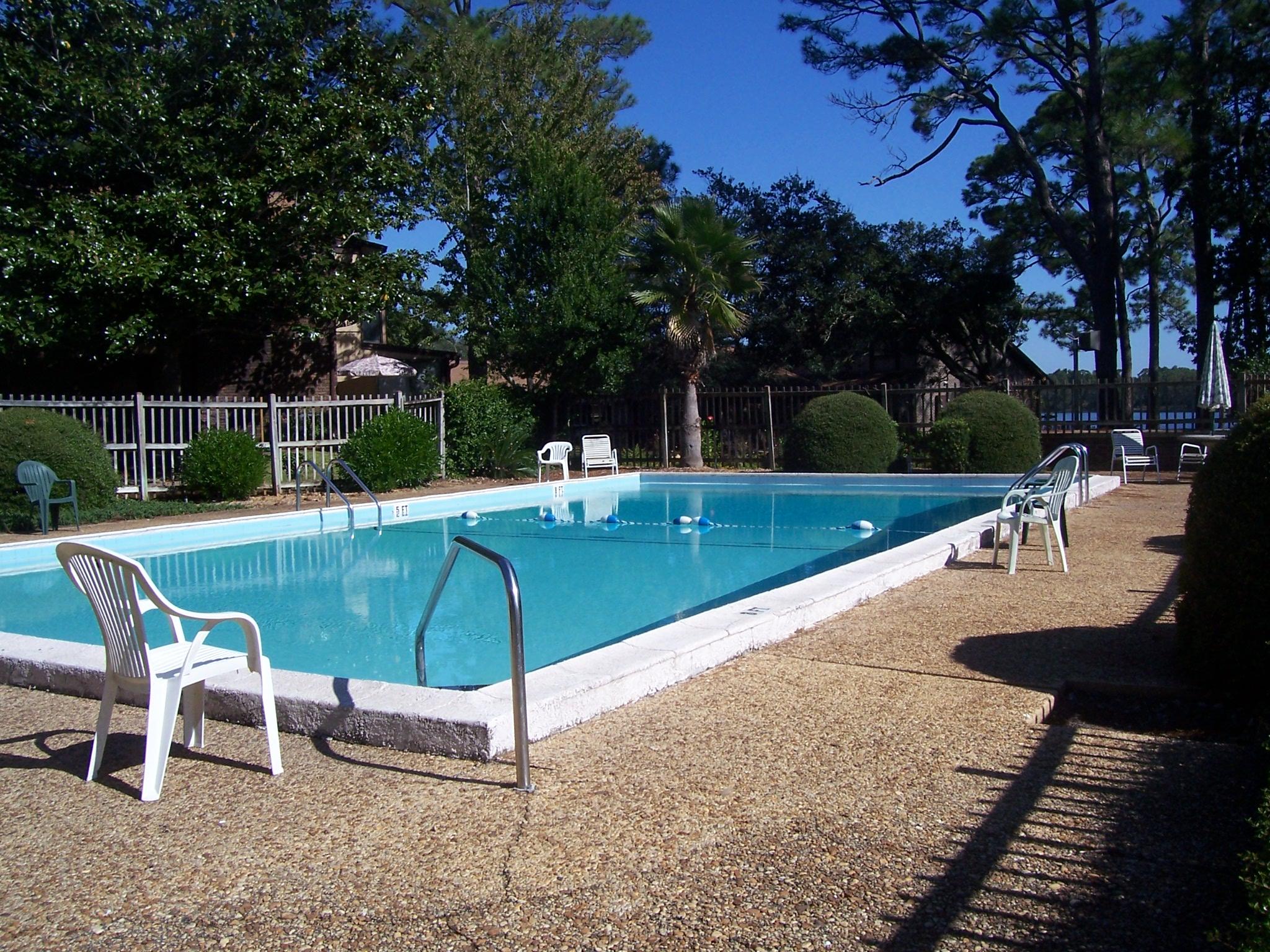 HIDDEN COVE T/H - Residential Lease