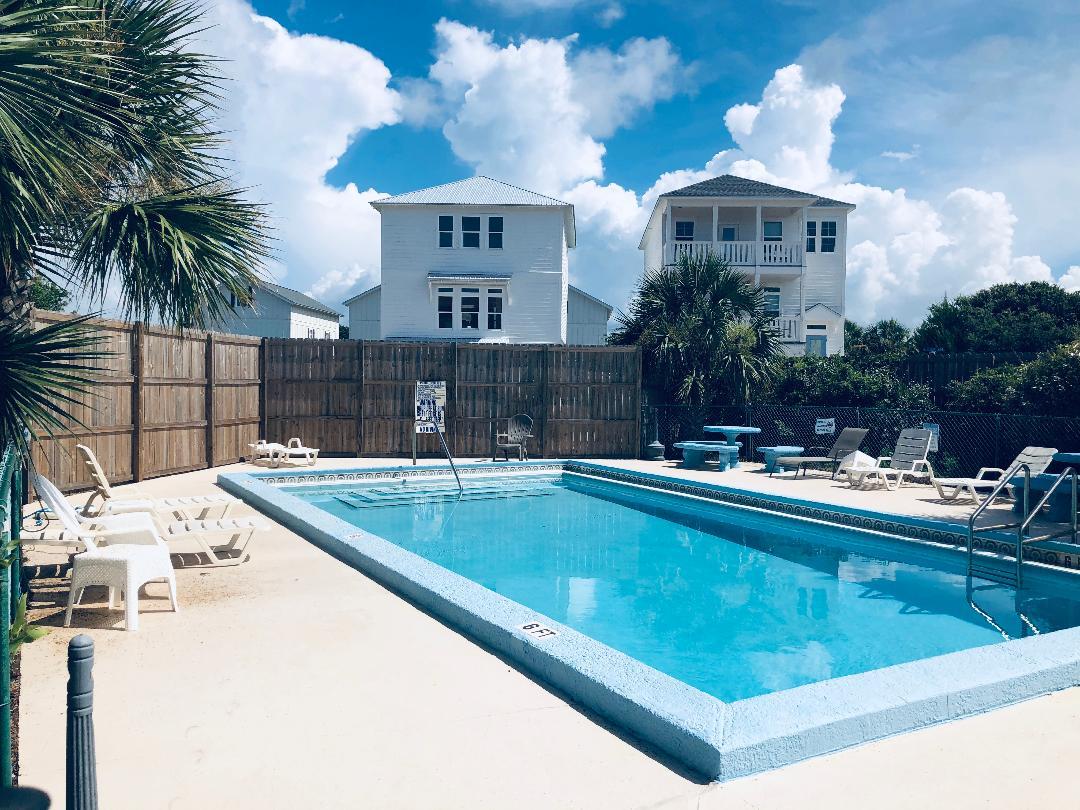 SURFSONG CONDO OF DESTIN - Residential