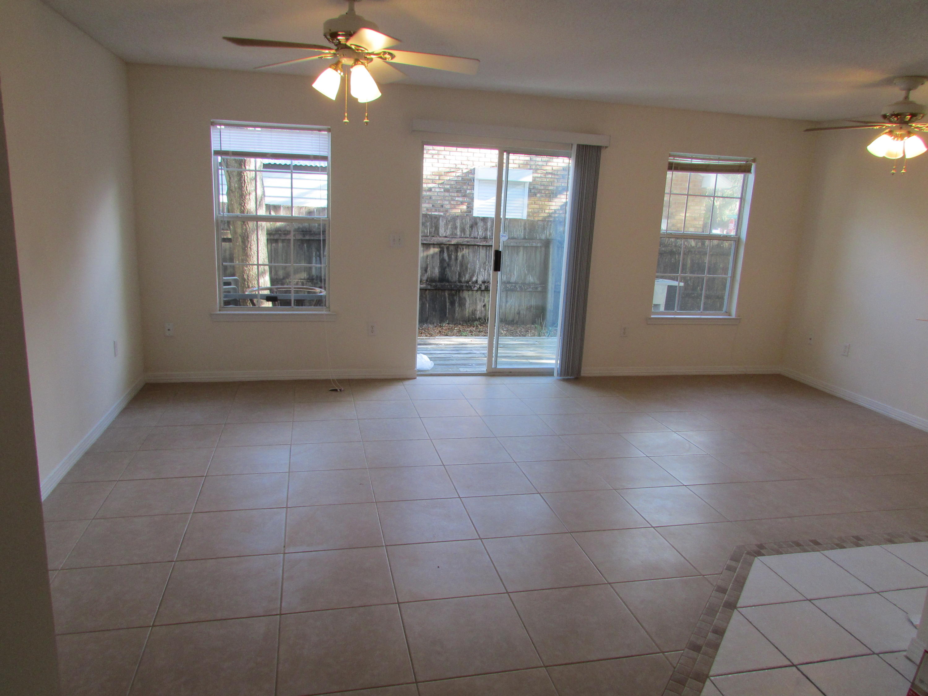 CLARKE COURT T/H - Residential Lease
