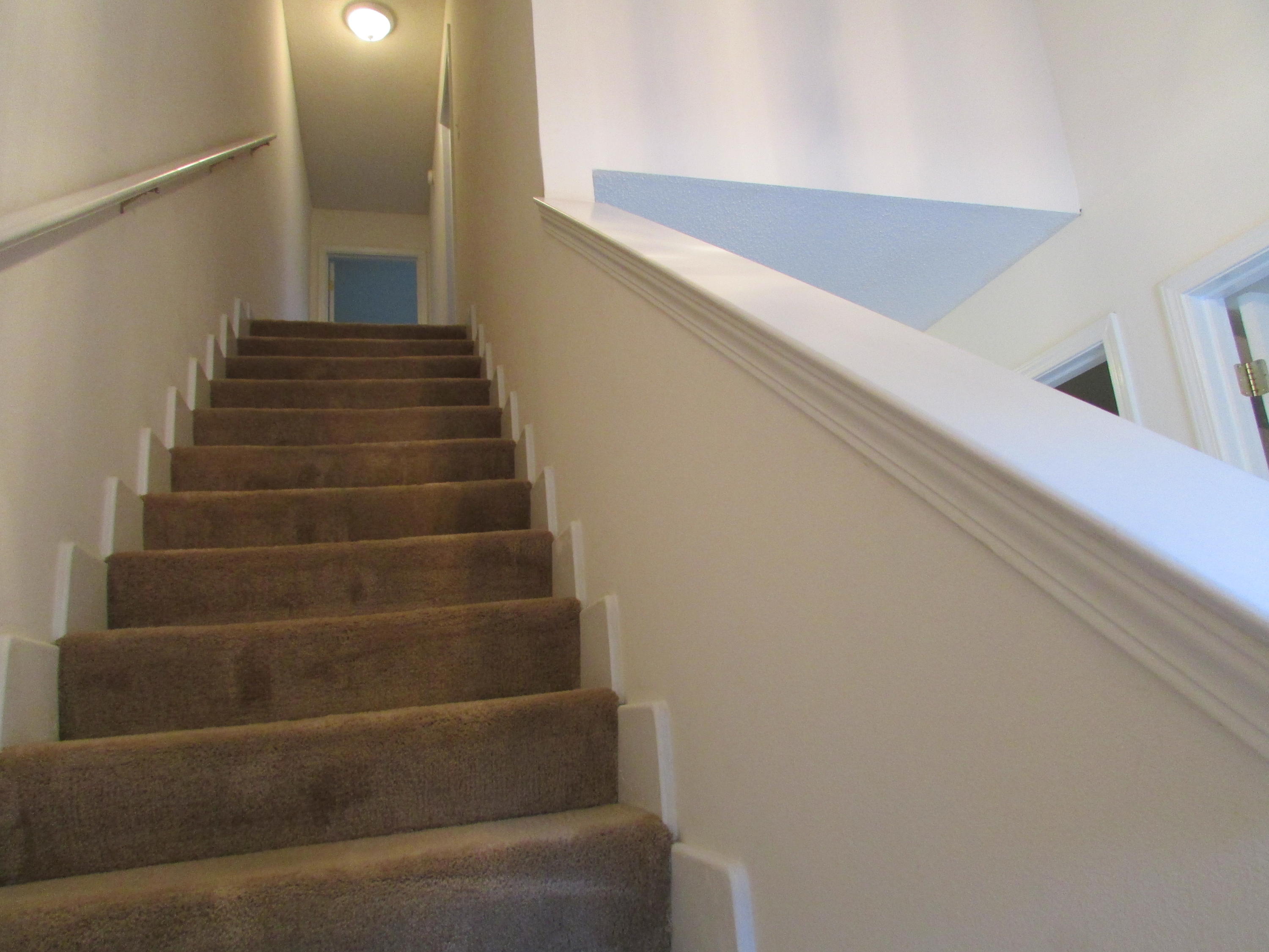 CLARKE COURT T/H - Residential Lease