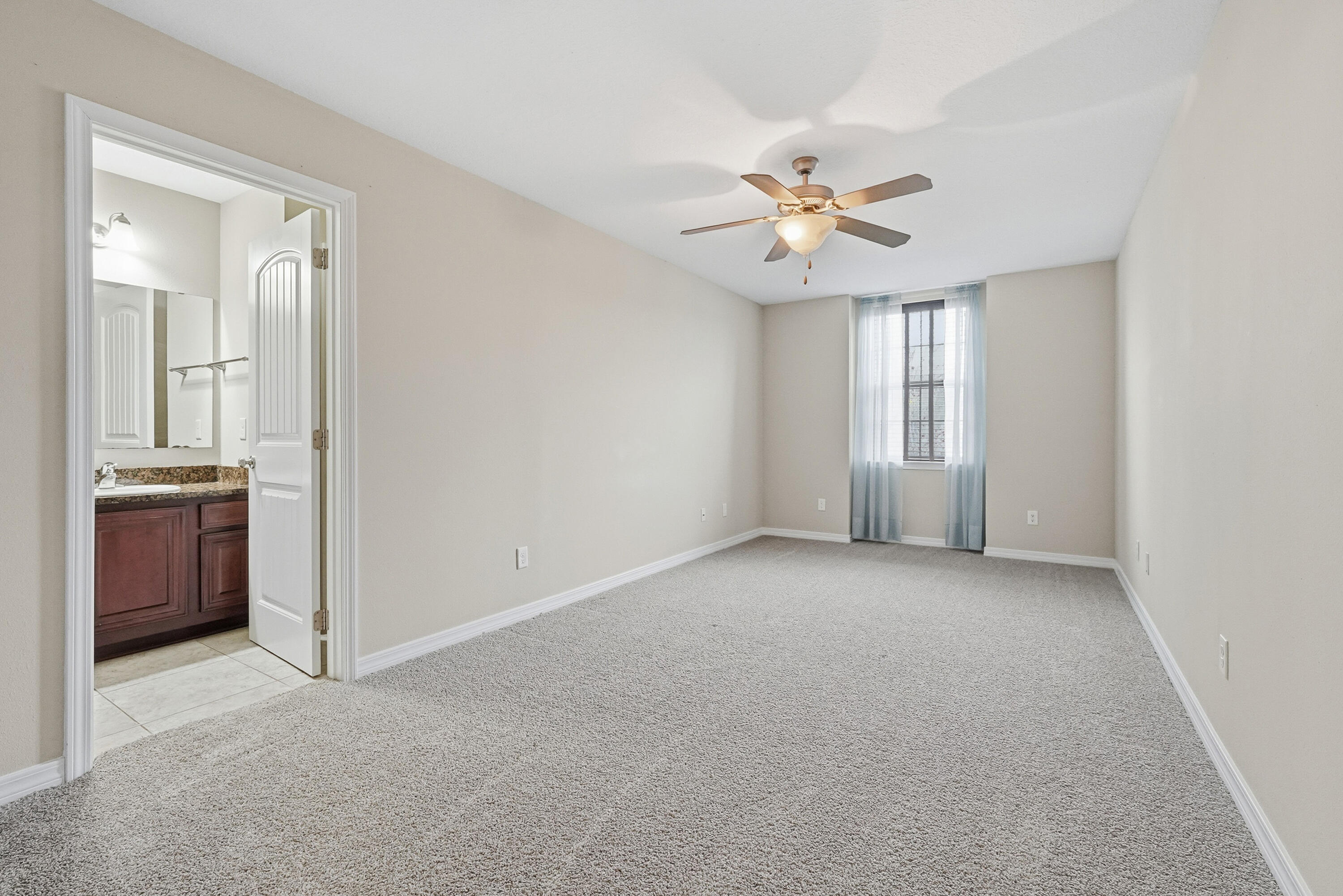 Soundside Moorings - Residential Lease