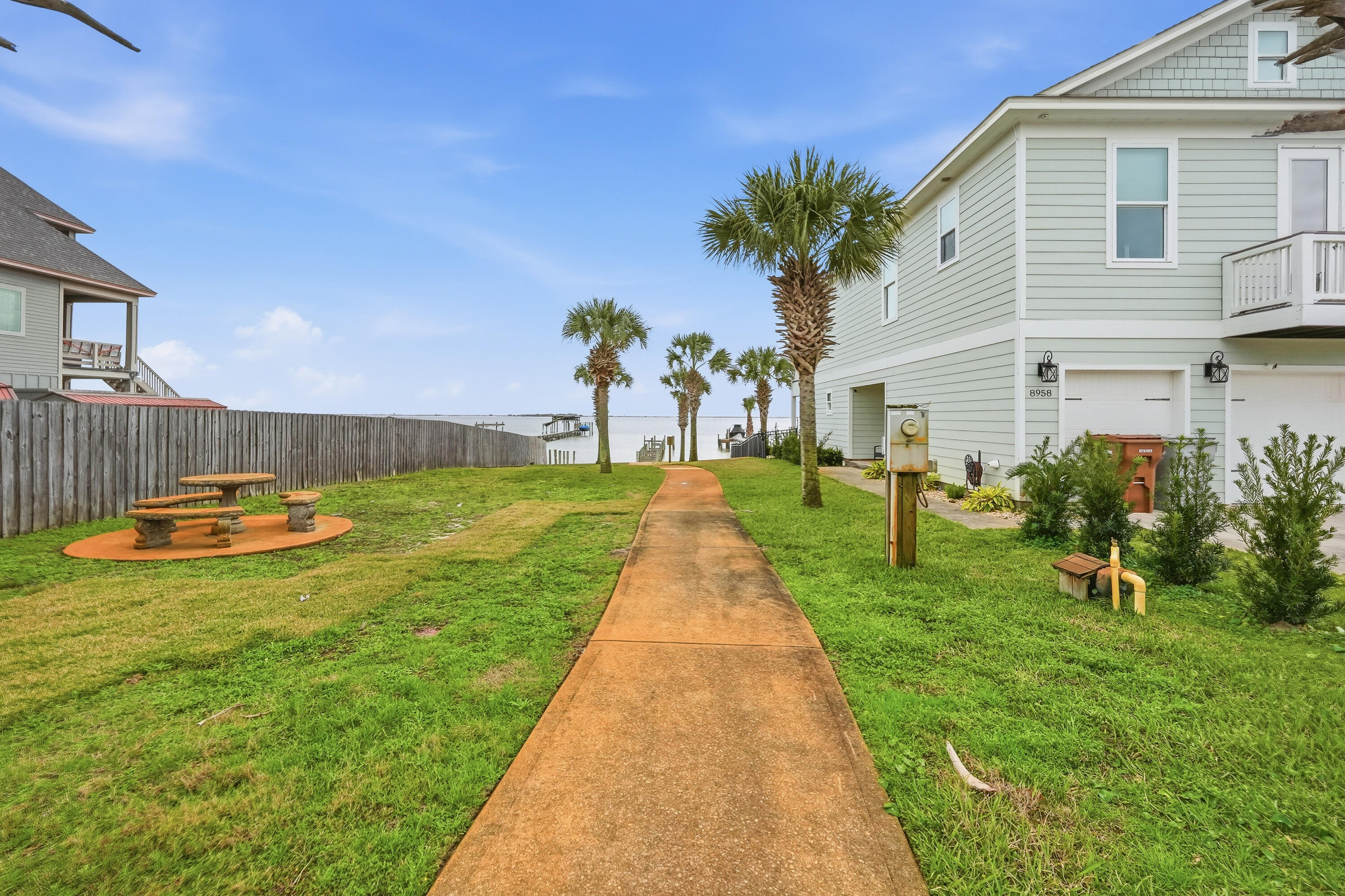 Soundside Moorings - Residential Lease