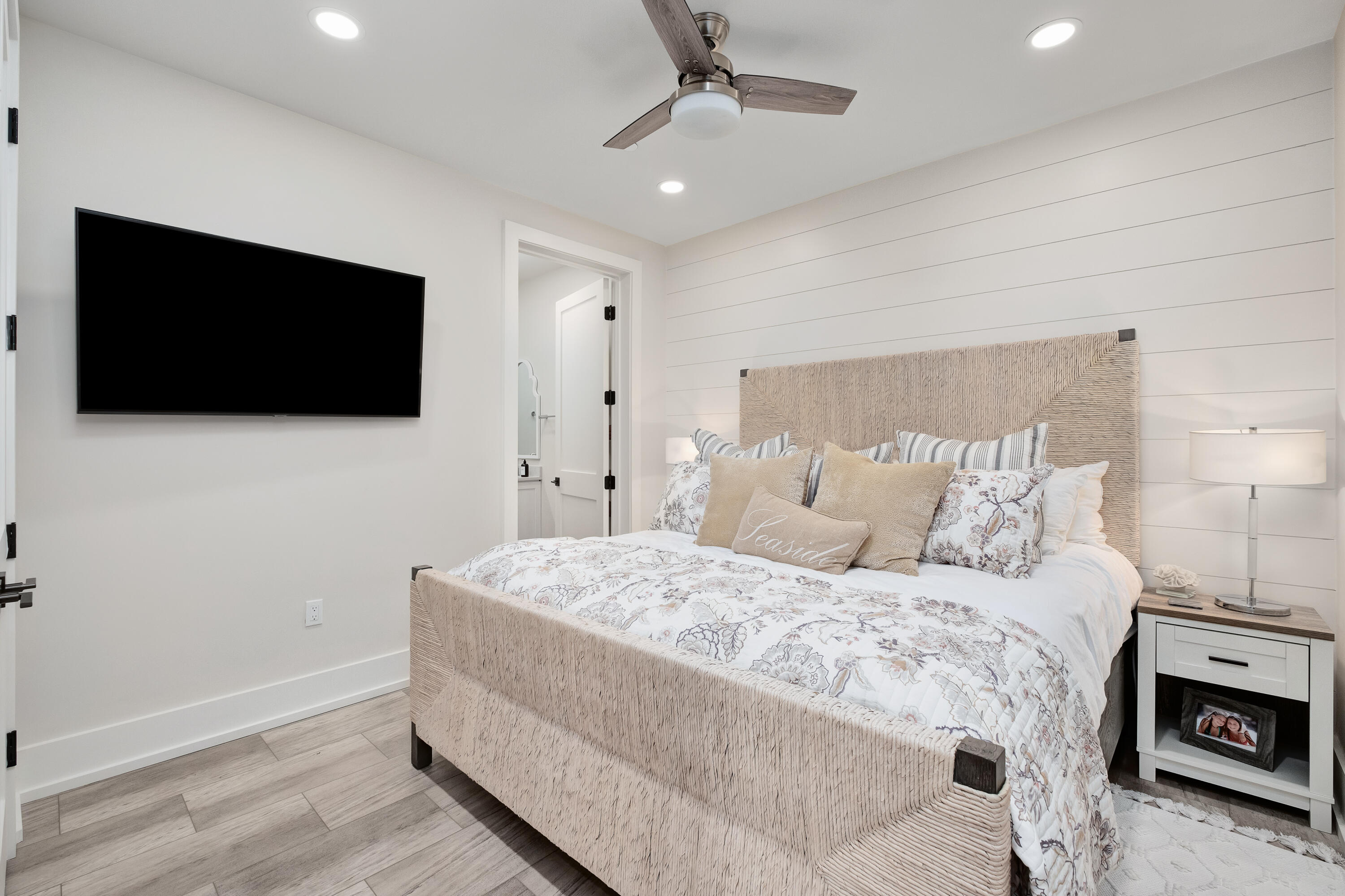 DESTIN YACHT CLUB - Residential