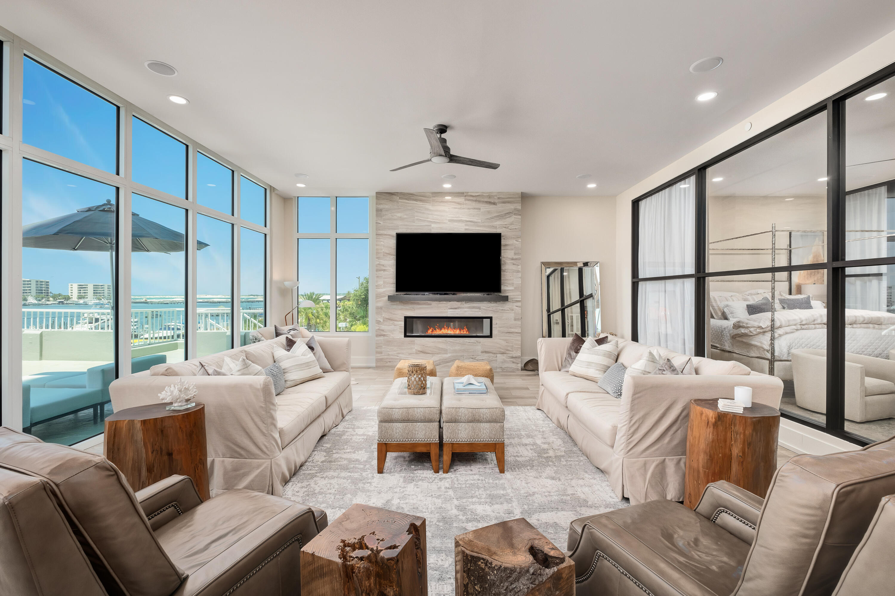 DESTIN YACHT CLUB - Residential
