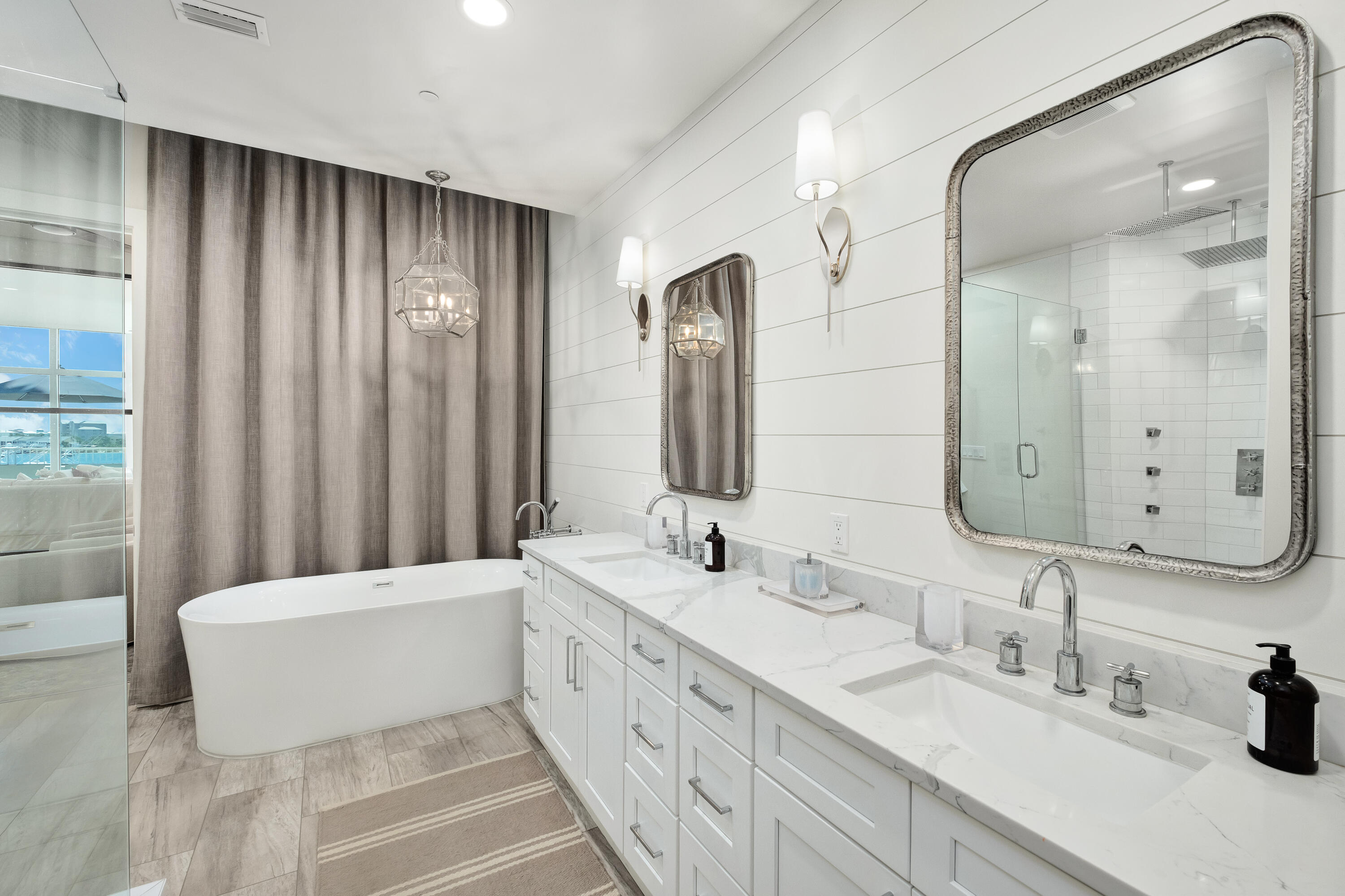 DESTIN YACHT CLUB - Residential