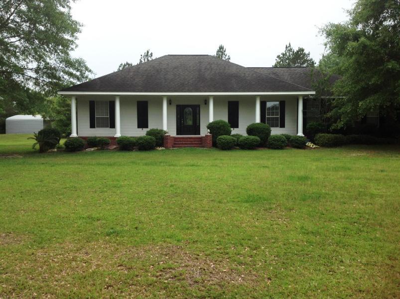 NO RECORDED SUBDIVISION - Residential