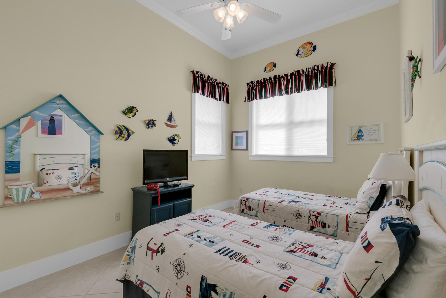 SEAGROVE 5TH ADDN - Residential