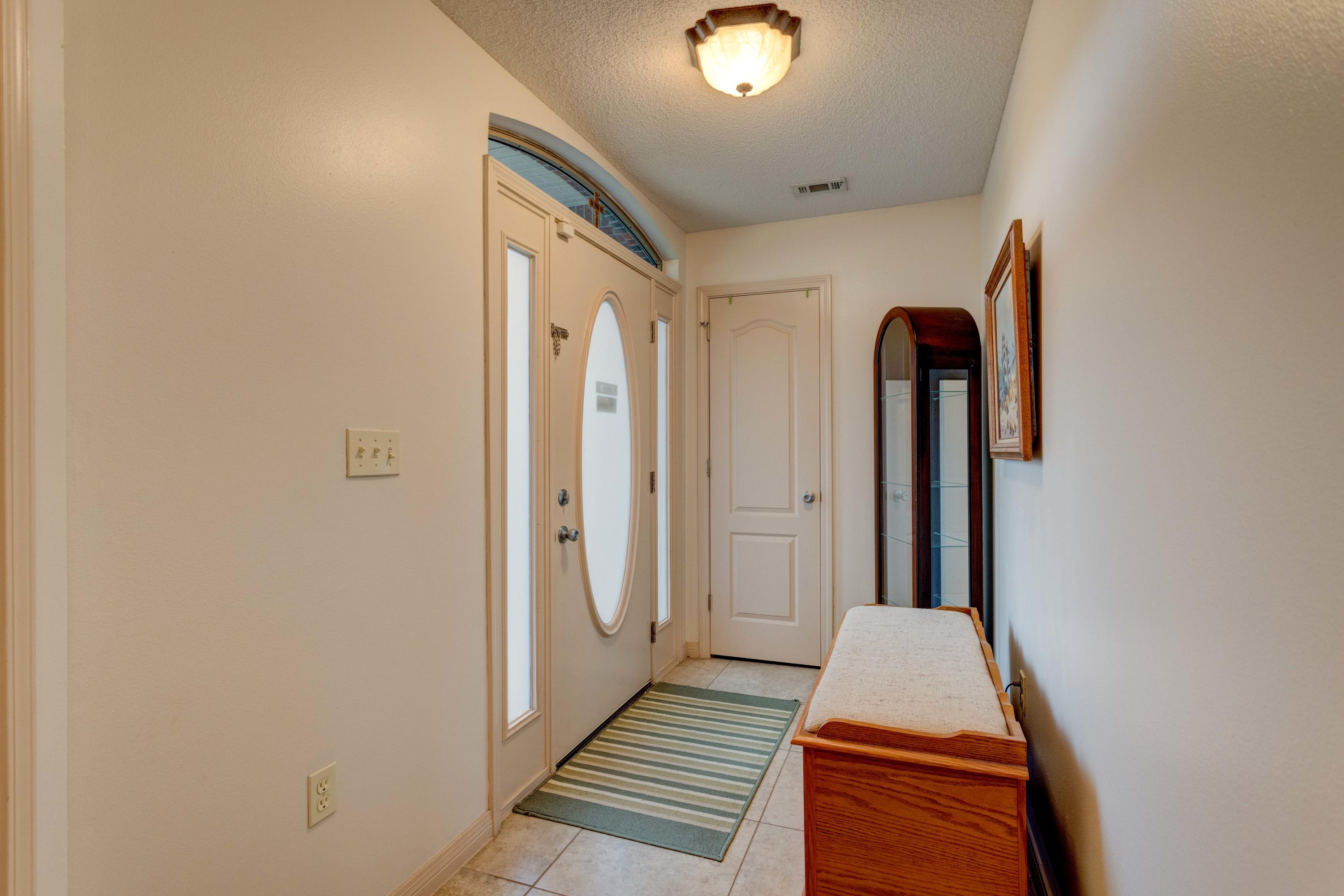 SPRING HOLLOW ESTATES - Residential