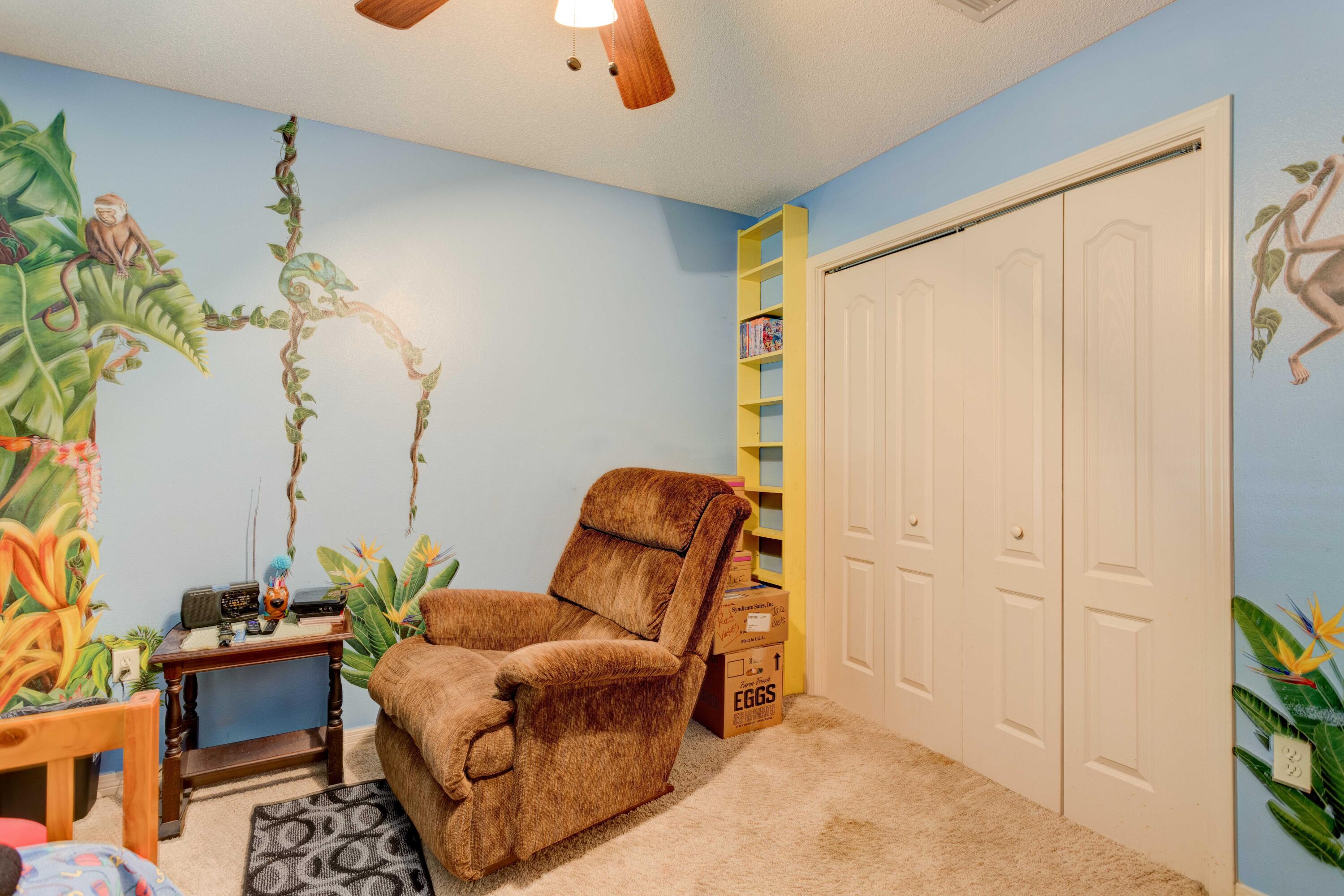 SPRING HOLLOW ESTATES - Residential