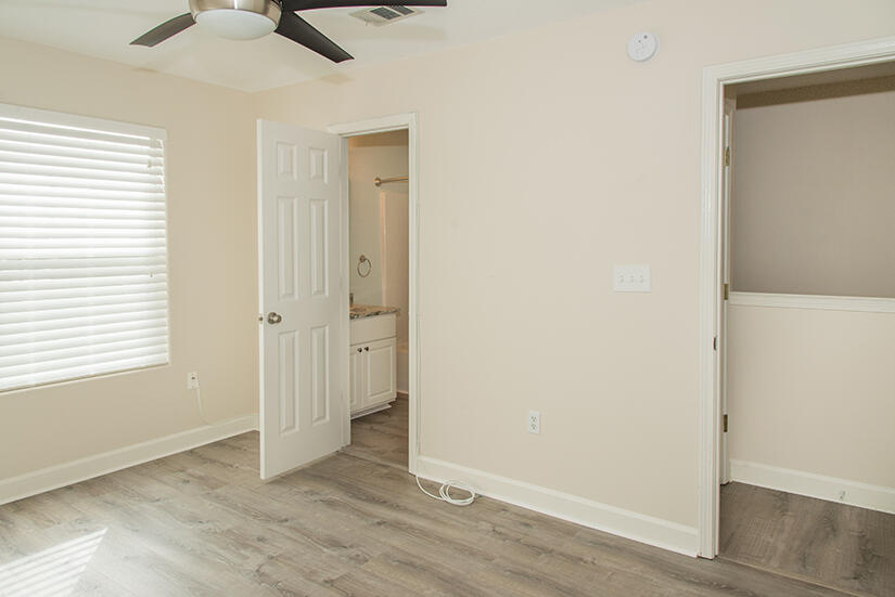 PELICAN PLACE T/H WEST - Residential Lease