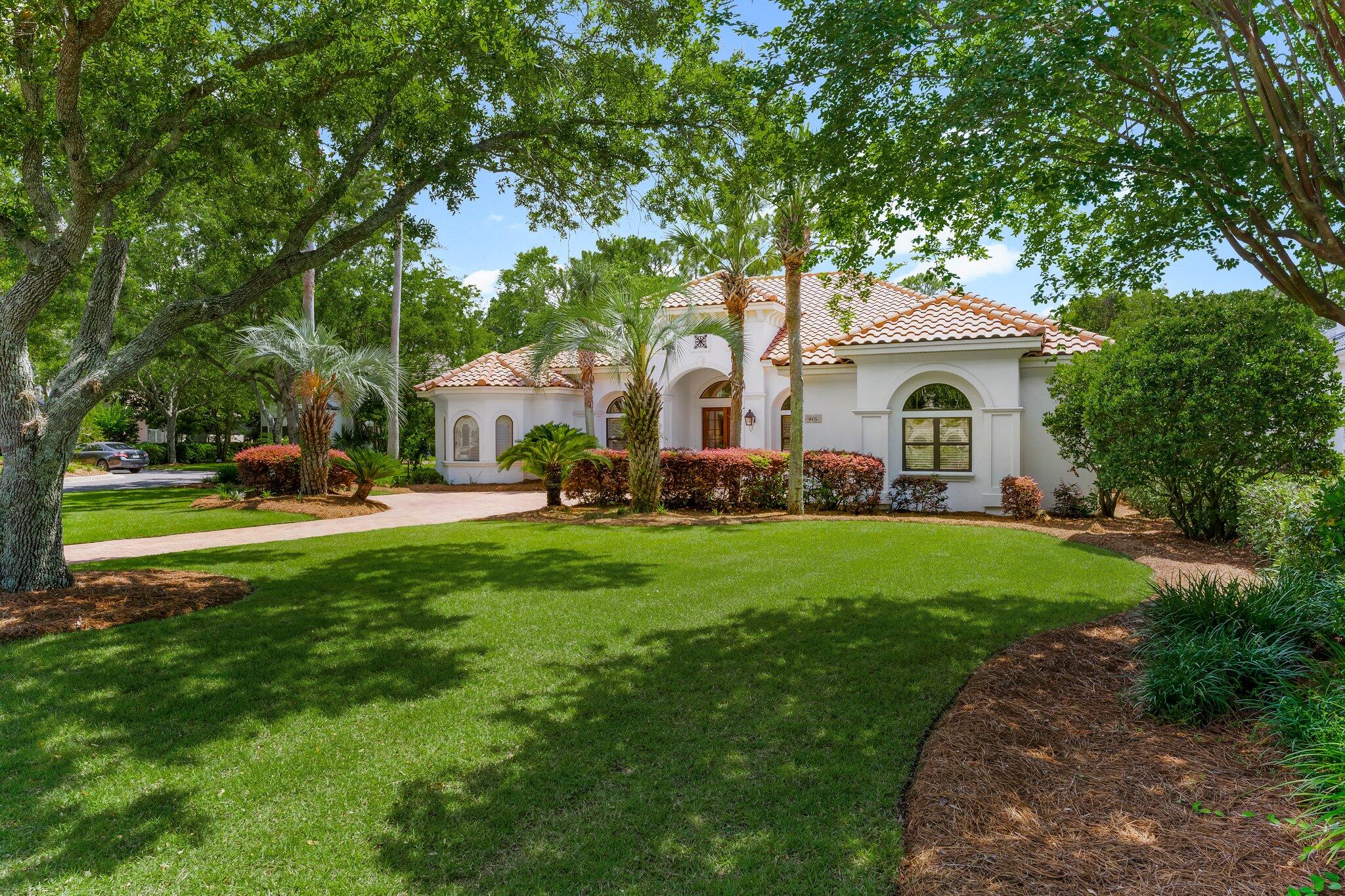 REGATTA BAY COMMODORE POINT - Residential