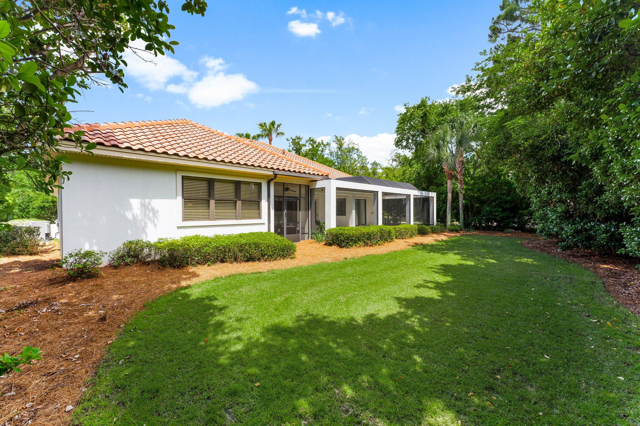 REGATTA BAY COMMODORE POINT - Residential