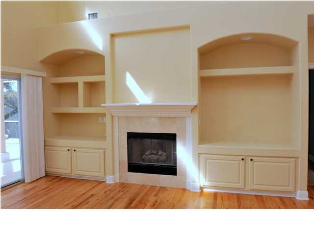 EMERALD BAY PH 1-B - Residential Lease
