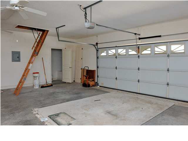 EMERALD BAY PH 1-B - Residential Lease